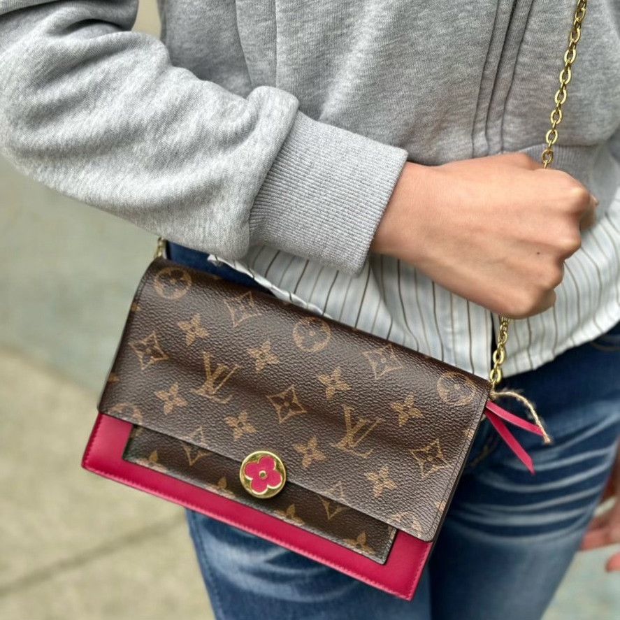 Louis Vuitton Pre-loved Bag Very good condition Size ONE SIZE - 1 Thumbnail