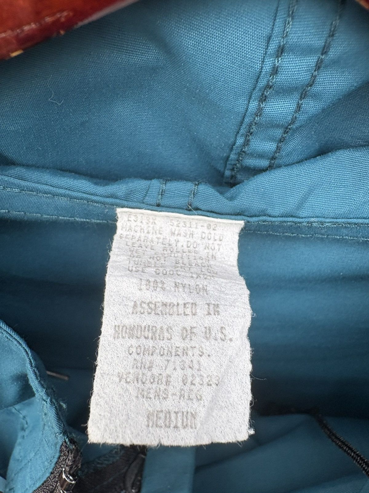 L.L. Bean Vintage LL Bean Windbreaker Hoodie Anorak Jacket Size US M / EU 48-50 / 2 - 2 Thumbnail