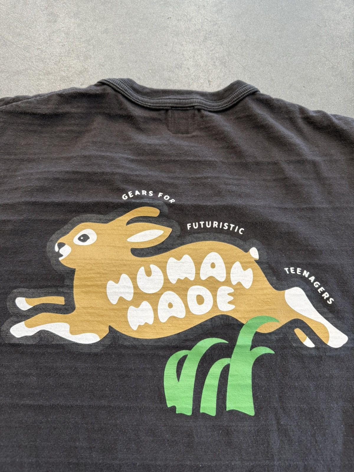 Human Made FW22 Human Made Rabbit Graphic #2 T- Shirt Size US L / EU 52-54 / 3 - 3 Thumbnail