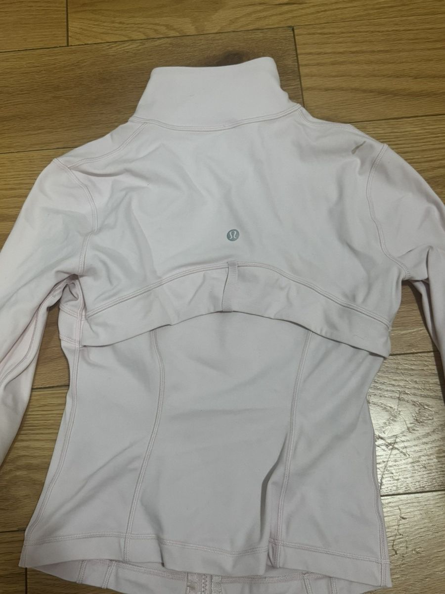 Lululemon Lululemon define jacket nulu strawberry milkshake Size S / US 4 / IT 40 - 3 Thumbnail