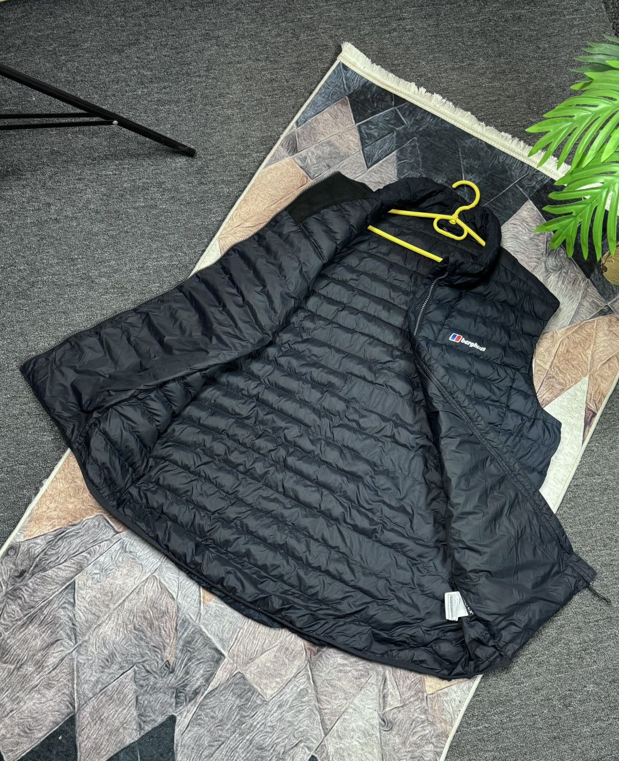 Berghaus Berghaus Pertex Quantum Mens Vest Ourdoor Size XXL Size US XXL / EU 58 / 5 - 3 Thumbnail