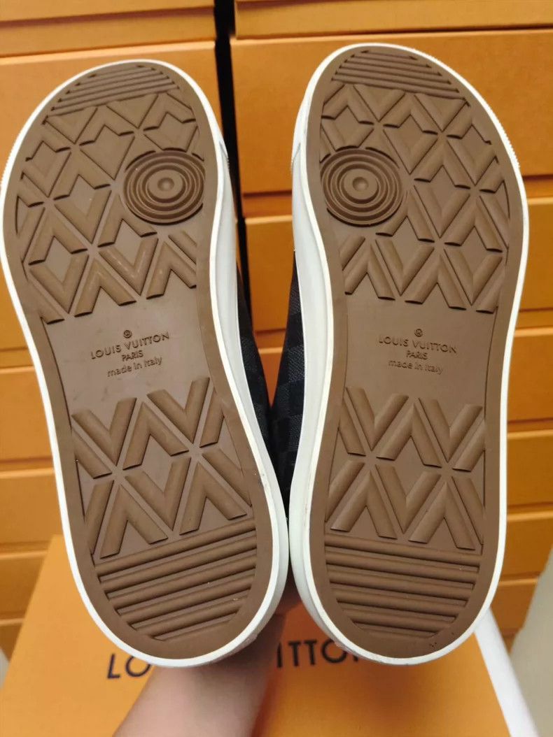 Louis Vuitton Louis Vuitton Checkered Logo HighTop Sneakers-2506 Size US 9 / EU 42 - 9 Thumbnail