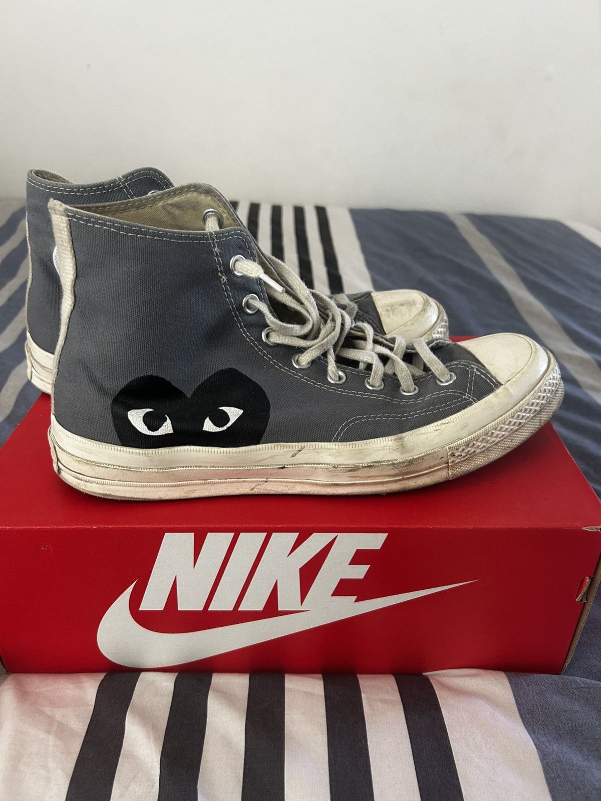 Comme des Garcons PLAY × Converse Comme des garcons x converse hi top Size US 10 / EU 43 - 1 Thumbnail