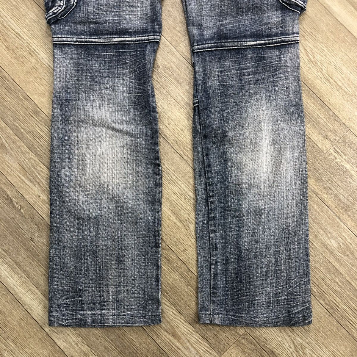 If Six Was Nine × In The Attic × Le Grande Bleu (L.G.B.) 2000s In The Attic Homme Distressed Bondage Cargo Jeans Y2K Size US 28 / EU 44 - 11 Thumbnail