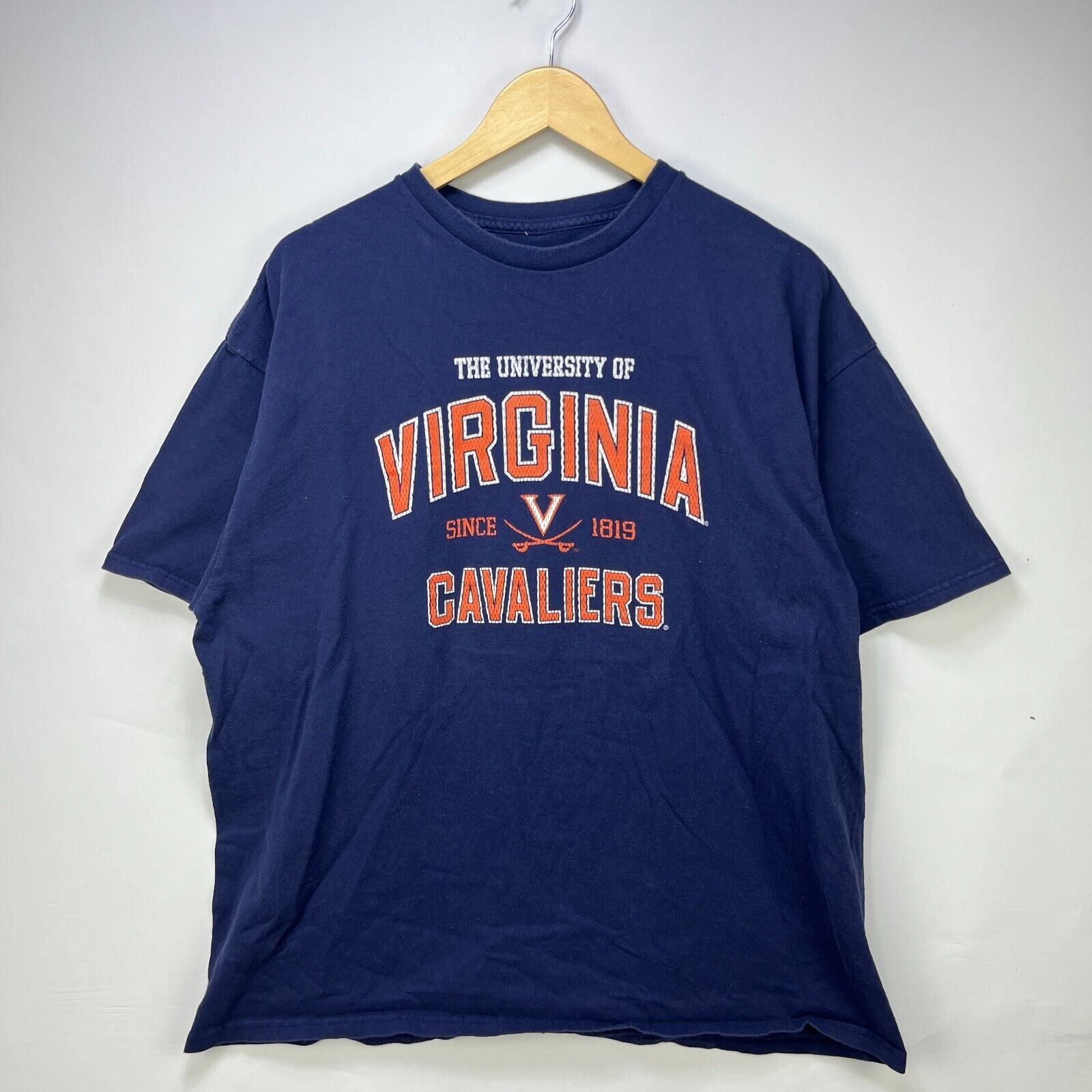 Vintage Vintage University of Virginia Cavaliers T-Shirt XL Size US XL / EU 56 / 4 - 1 Thumbnail