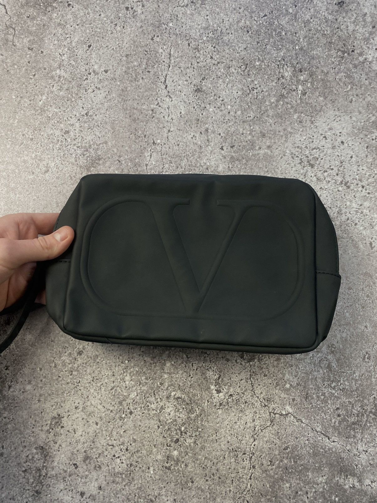 Valentino VALENTINO BIG LOGO BLACK MATTE HAND BAG LUXURY ❗️RARE ❗️ Size ONE SIZE - 3 Thumbnail