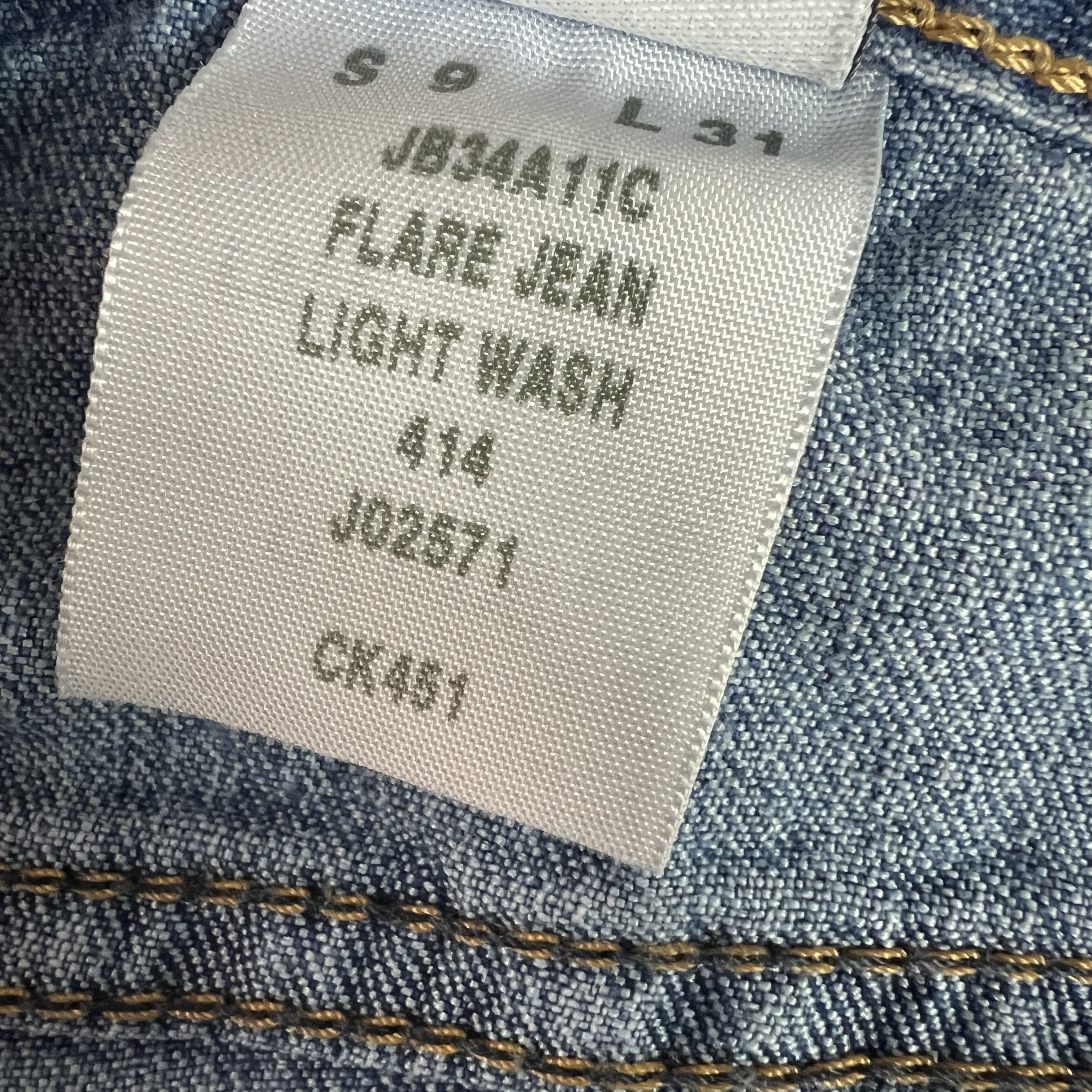 Calvin Klein Y2K Calvin Klein Jeans Low Rise Flare Blue Faded Denim Size 30" / US 8 / IT 44 - 9 Thumbnail