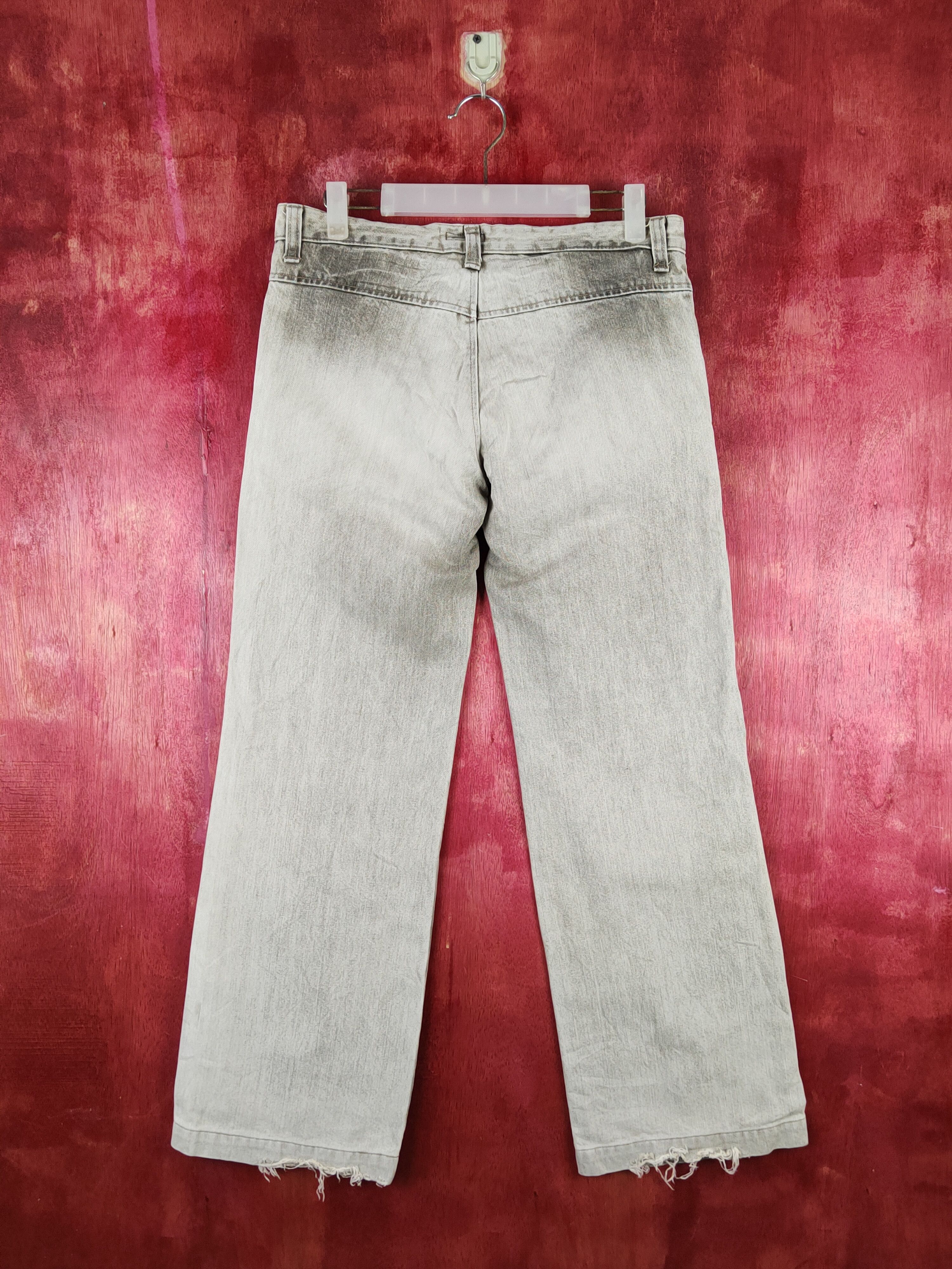 Japanese Brand Domingo faded Distressed Ripped vintage denim Jeans #S2217 Size US 30 / EU 46 - 7 Thumbnail