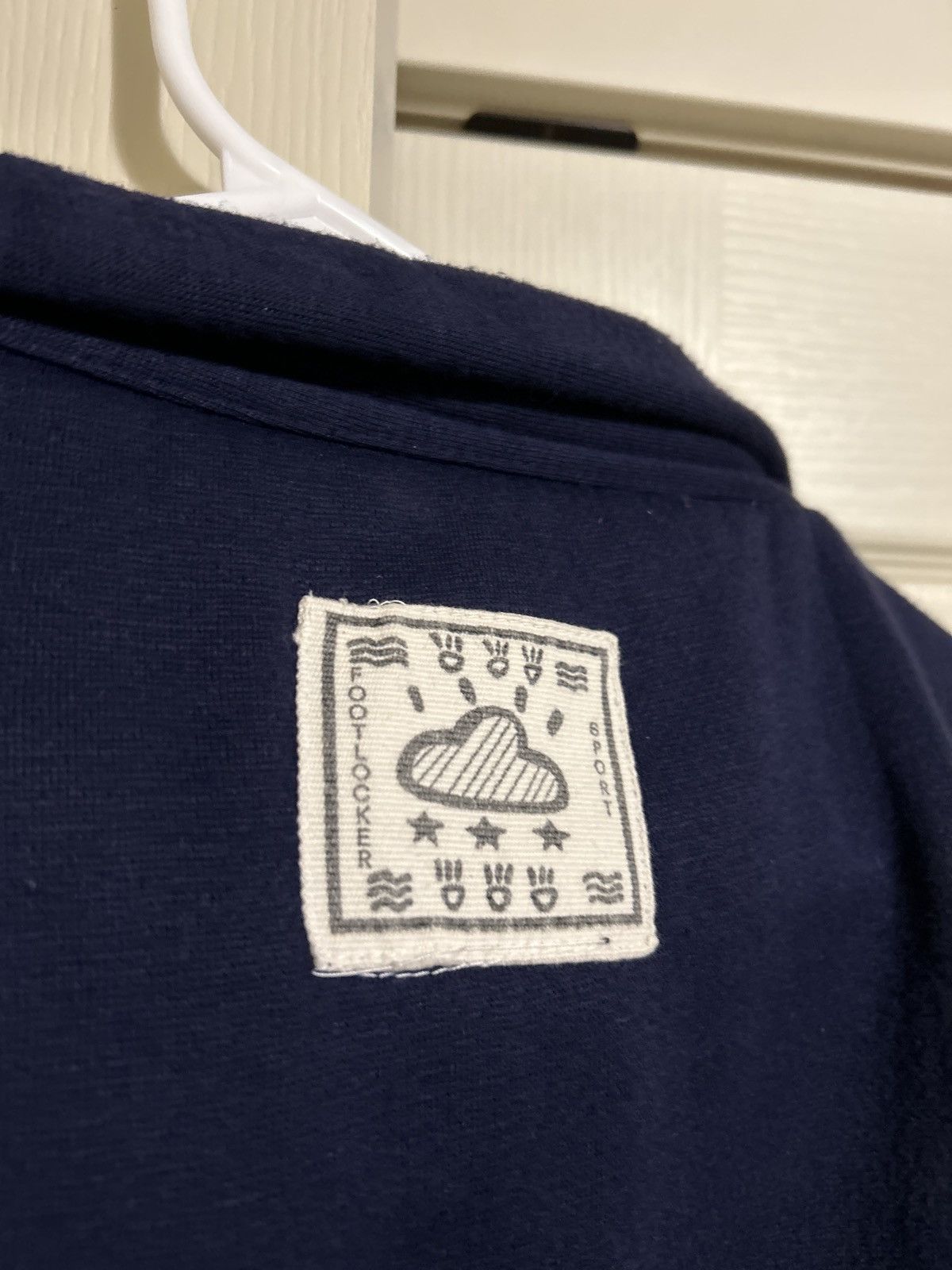 Foot Locker × Vintage Vintage Foot Locker sweater Size US XL / EU 56 / 4 - 3 Thumbnail