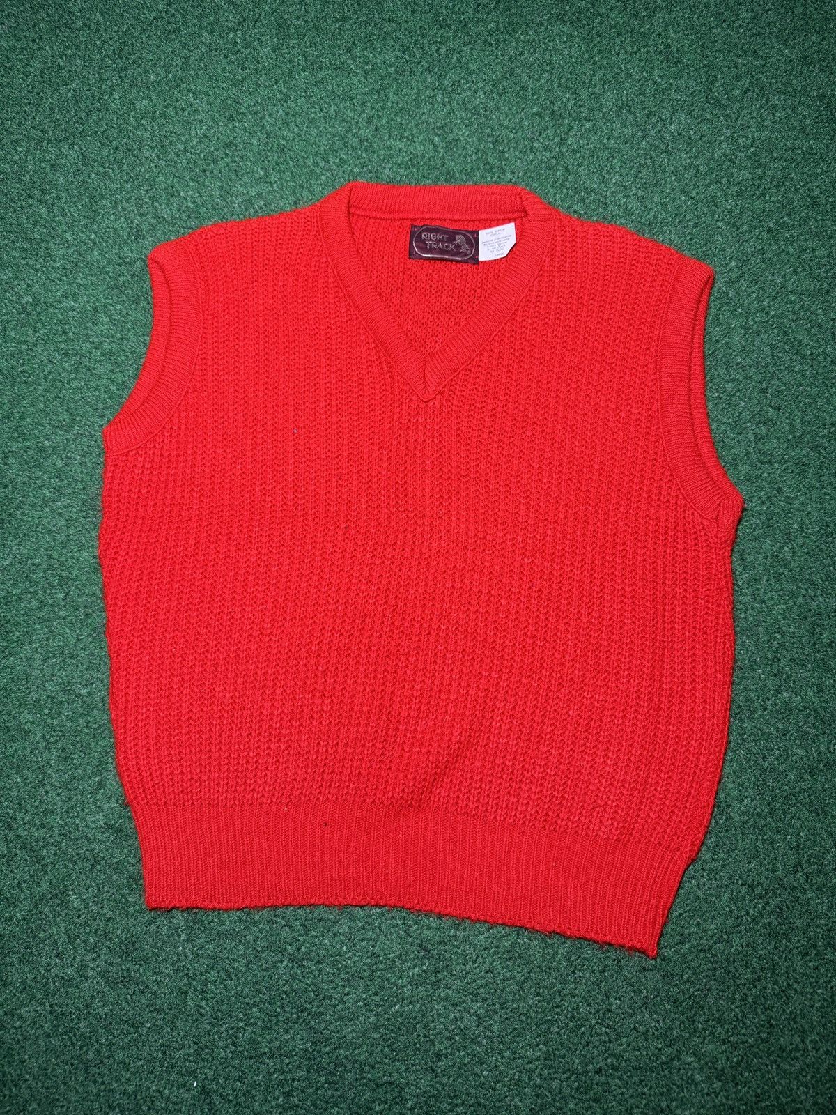 Vintage Vintage Retro Red Knit 70s 18x21 Sleeveless Sweater Vest Size L / US 10 / IT 46 - 1 Thumbnail