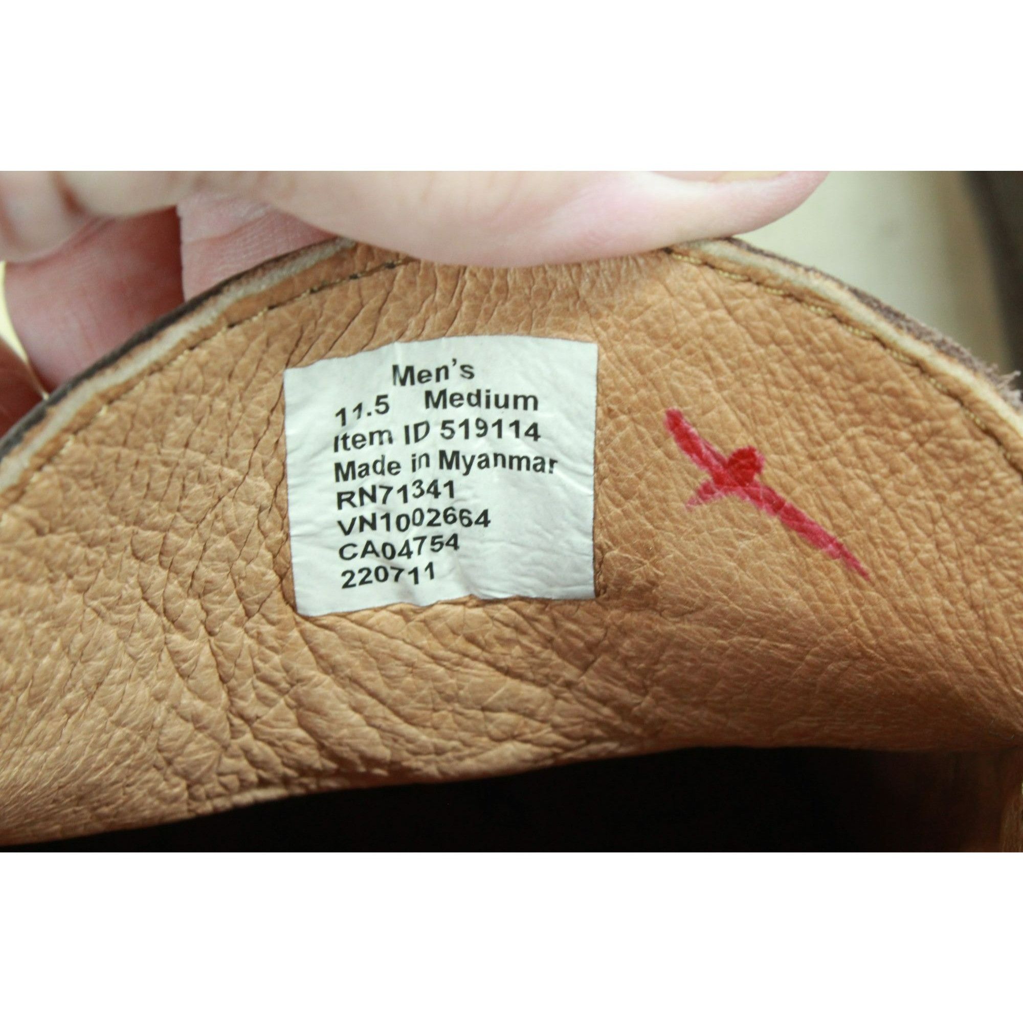 L.L. Bean LL Bean Men's Brown Leather Mountainville Penny Loafers Size US 11.5 / EU 44-45 - 8 Thumbnail