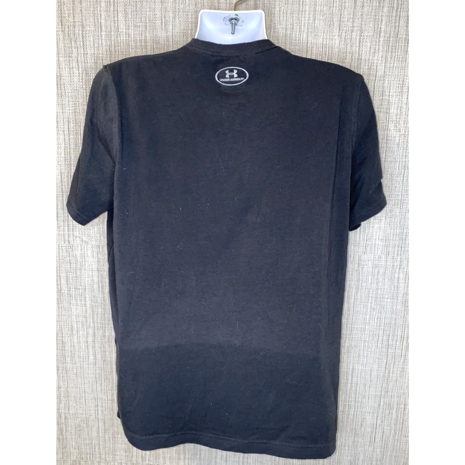 Under Armour Under Armour Captain America Mens Short Sleeve T Shirt Size M Black Blue Marvel Shirt Mens Graphic Tee Marvel Captain America Size US M / EU 48-50 / 2 - 3 Thumbnail