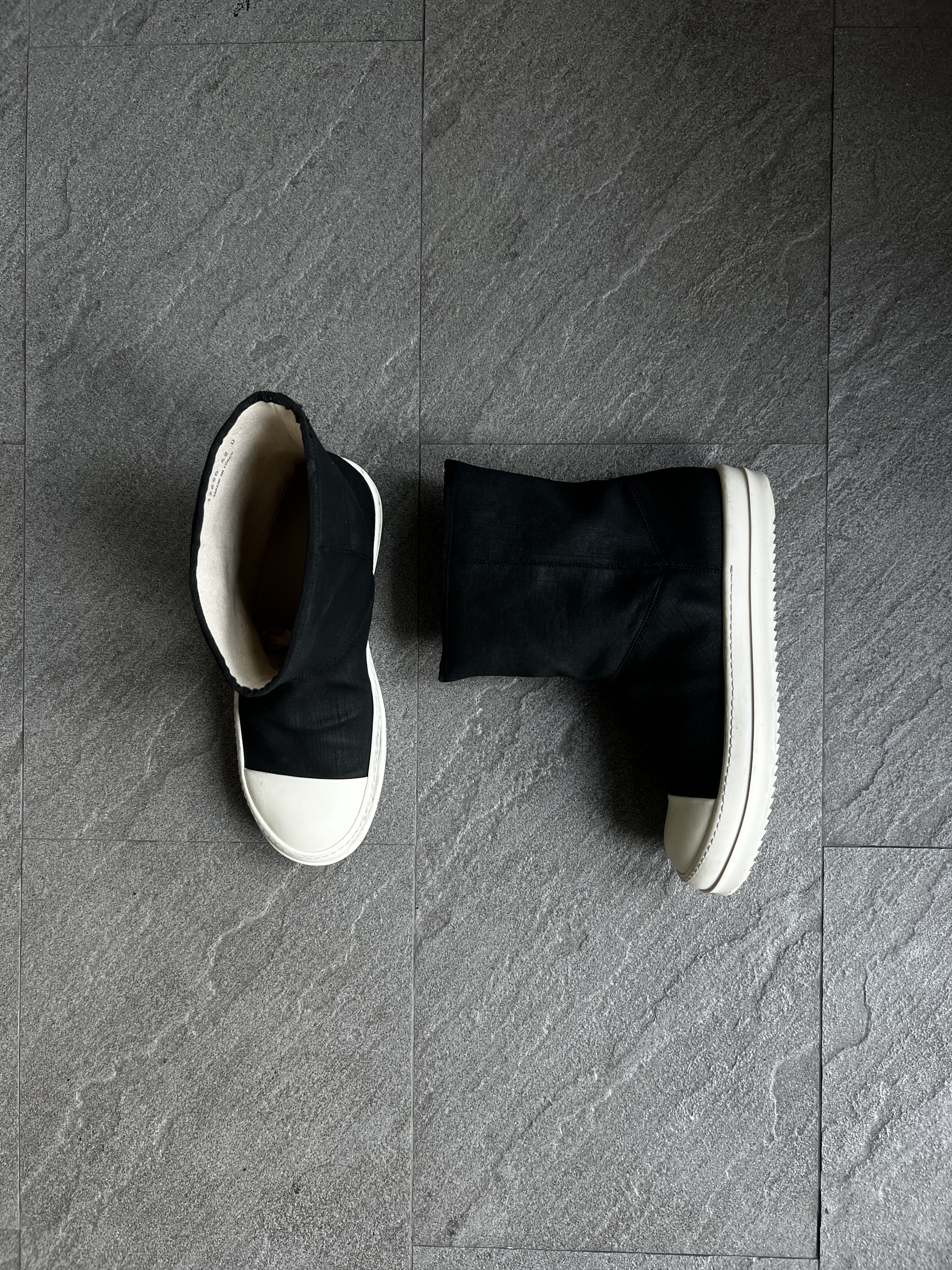 Rick Owens Drkshdw Rick Owens DRKSHDW Ramones Slip On Boots EU42 Size US 9 / EU 42 - 1 Thumbnail