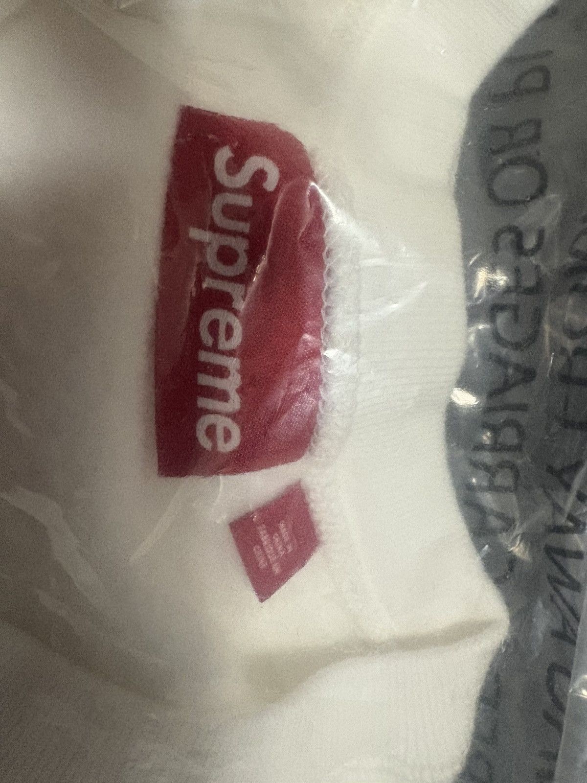 Supreme Supreme washed box logo crewneck Size US M / EU 48-50 / 2 - 3 Thumbnail