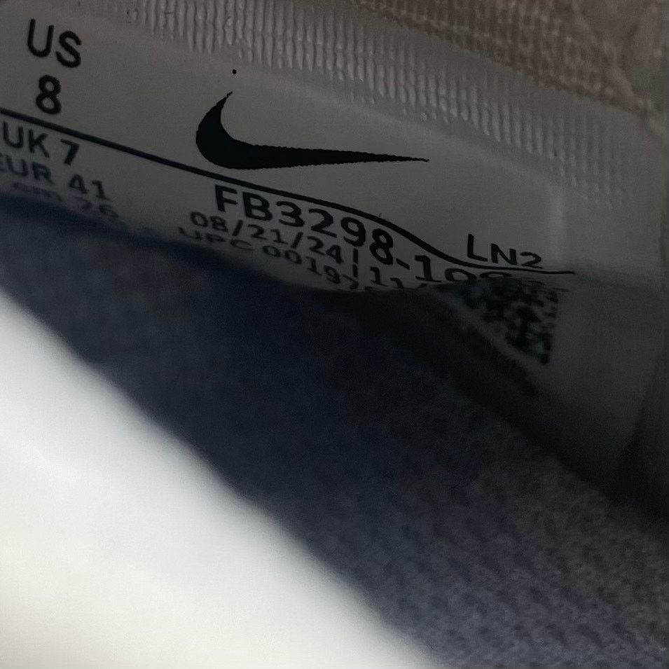 Nike Nike Vapor Pro 1 SE Football Cleats White Silver Mens 8 Size US 8 / EU 41 - 8 Thumbnail