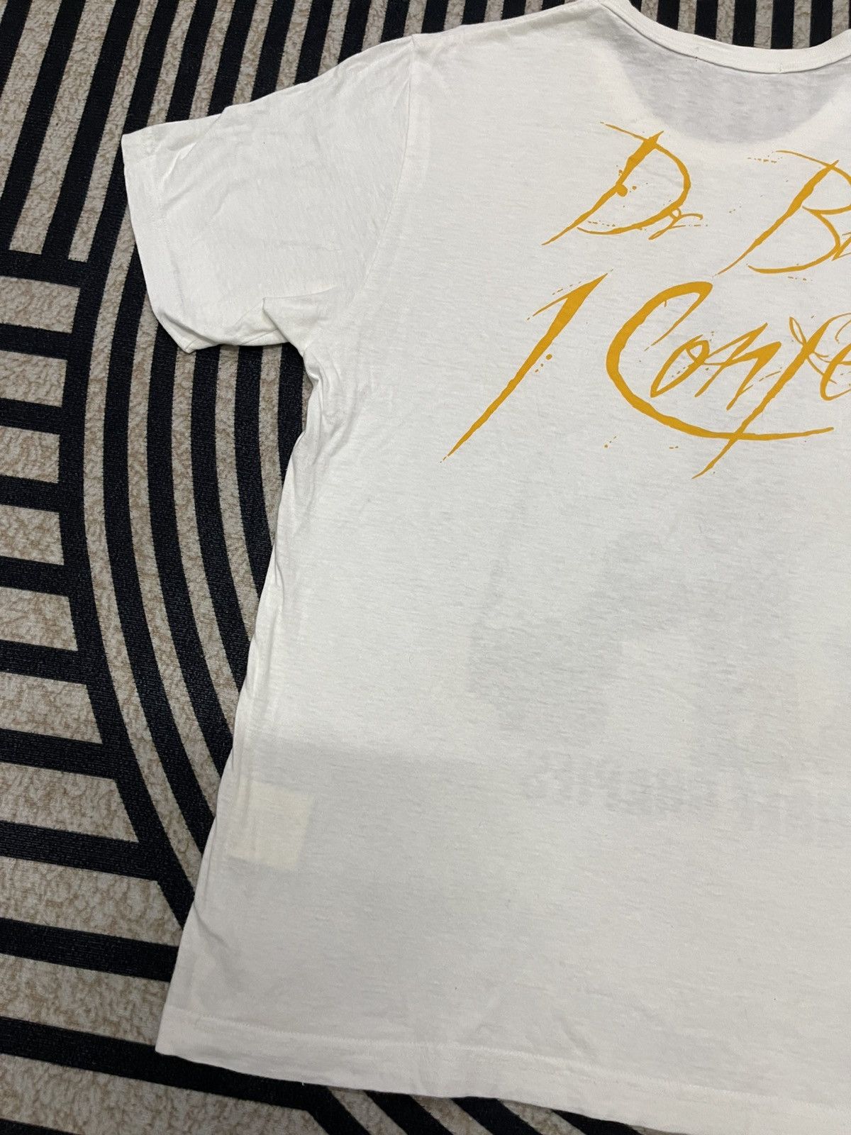 Undercover 2000s UNDERCOVER DR BILL 1 CONFESS “THREE GRAPIES” TEES Size US S / EU 44-46 / 1 - 12 Thumbnail