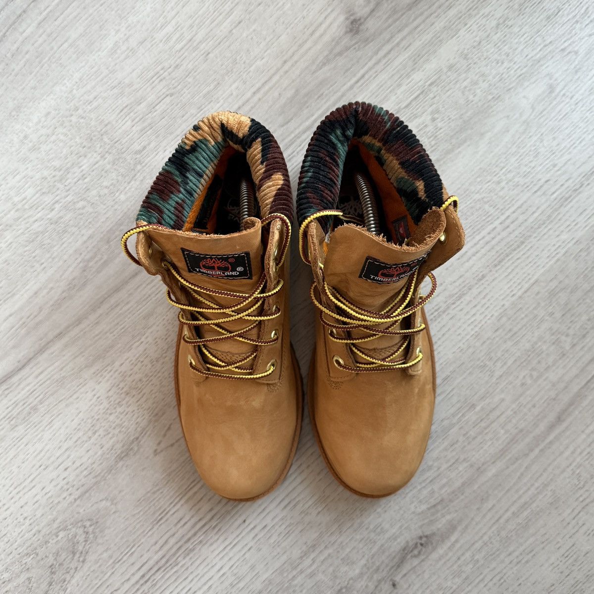 Timberland Timberland Classic OG Wheat Boots Size US 7 / EU 40 - 4 Thumbnail