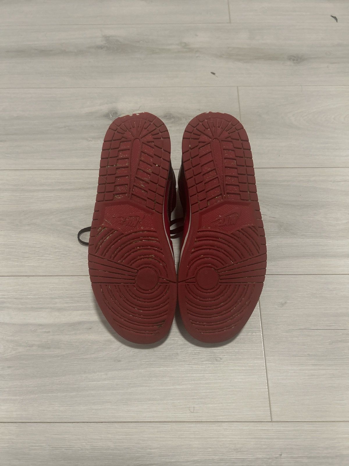 Nike Air Jordan sneakers red and black. Size US 10 / EU 43 - 5 Thumbnail