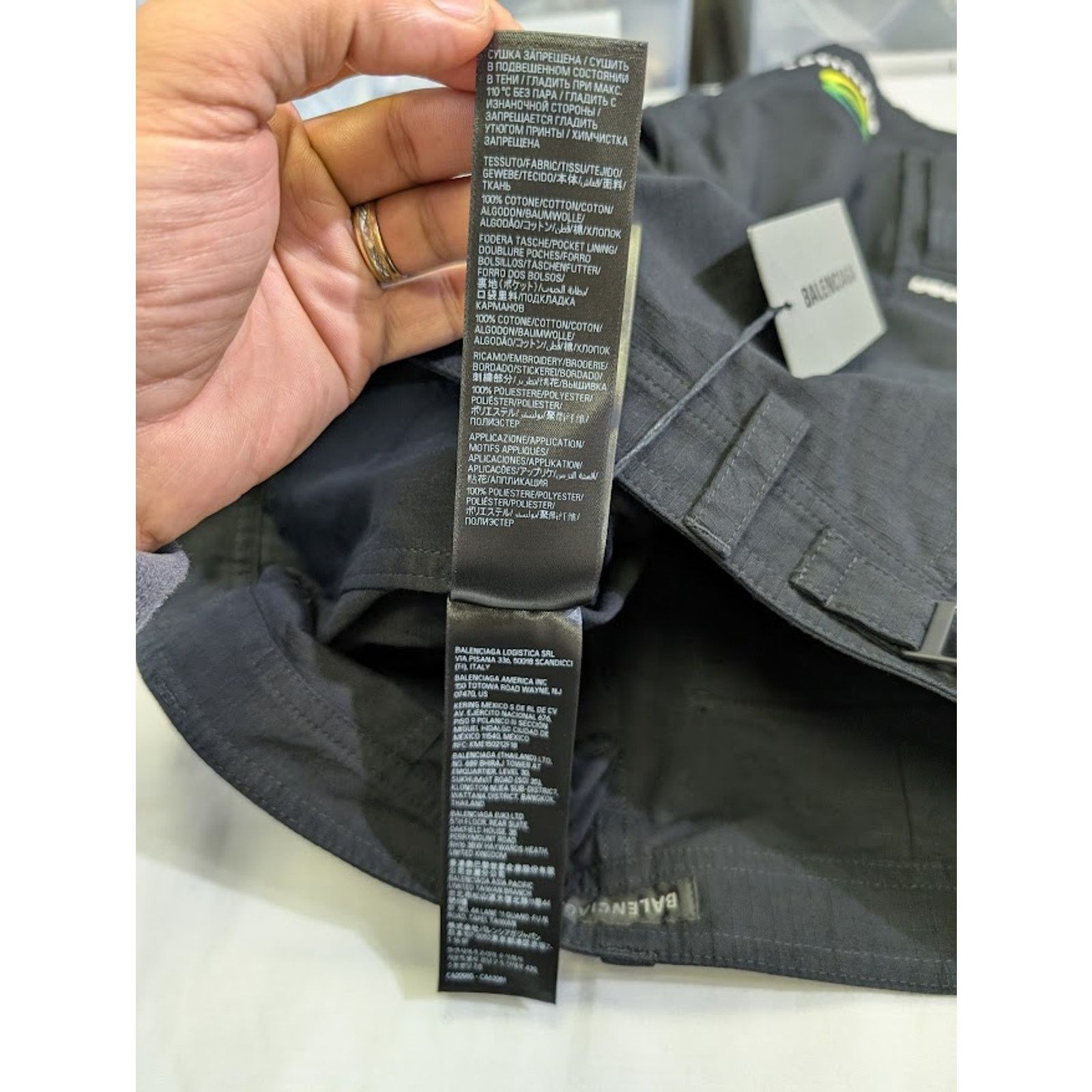 Balenciaga o1rshd1 Cotton Ripstop Gamer Shorts in Black Size US 32 / EU 48 - 20 Thumbnail