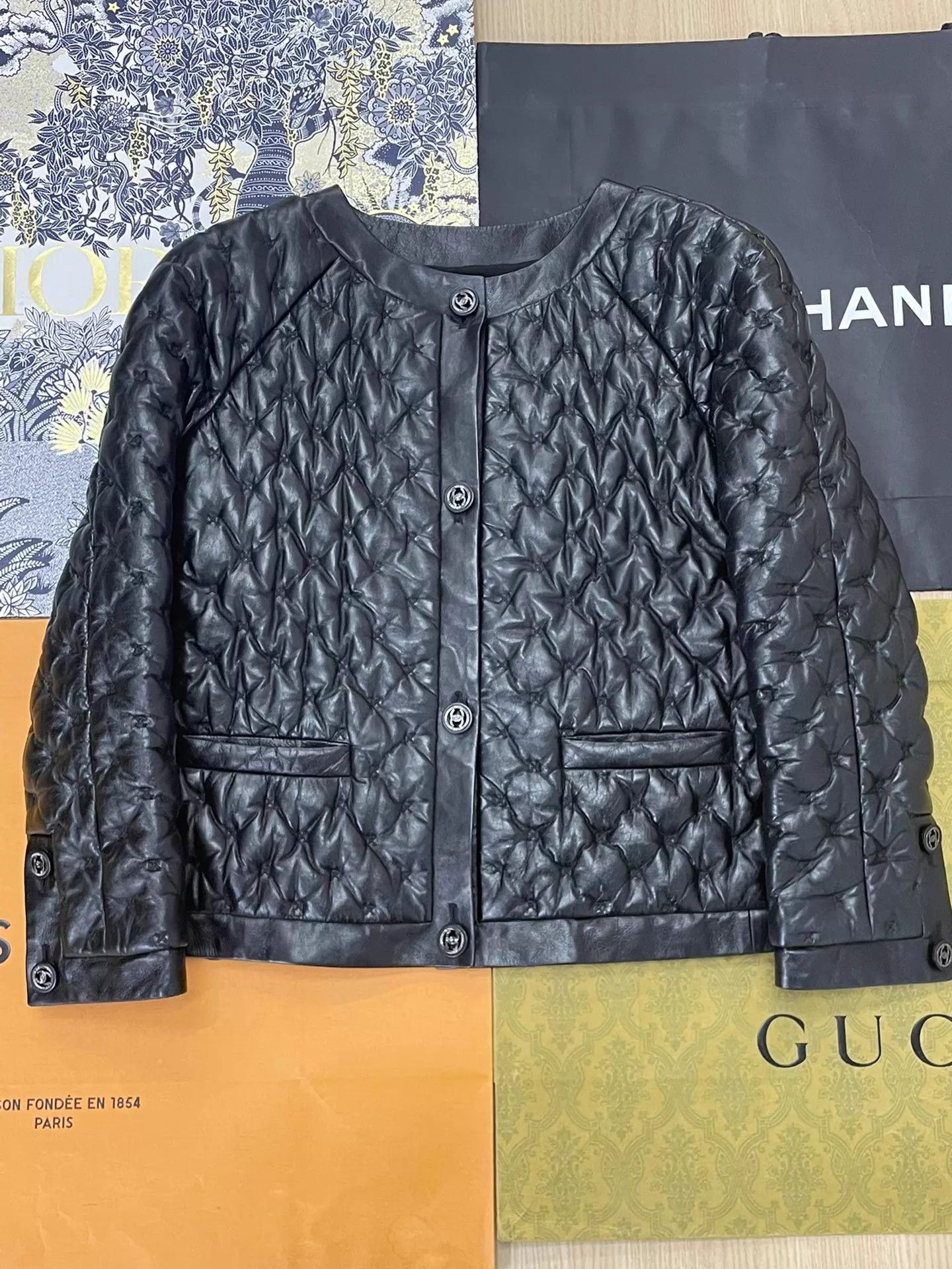 Chanel Chanel Black Quilted Leather Jacket Size 38 Size S / US 4 / IT 40 - 1 Thumbnail