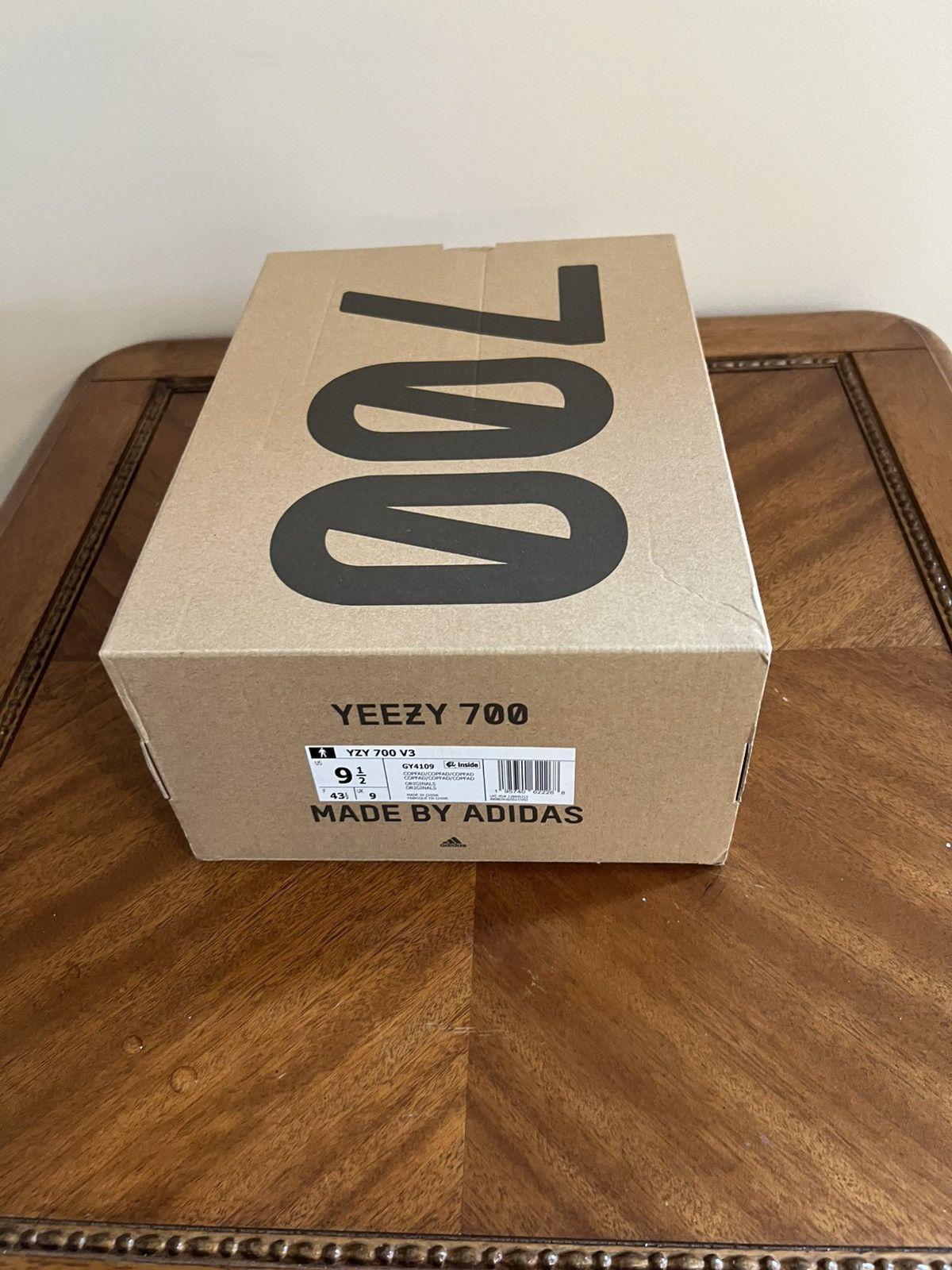 Yeezy Size 9.5M -adidas Yeezy 700 V3 Copper Fade Size US 9.5 / EU 42-43 - 13 Thumbnail