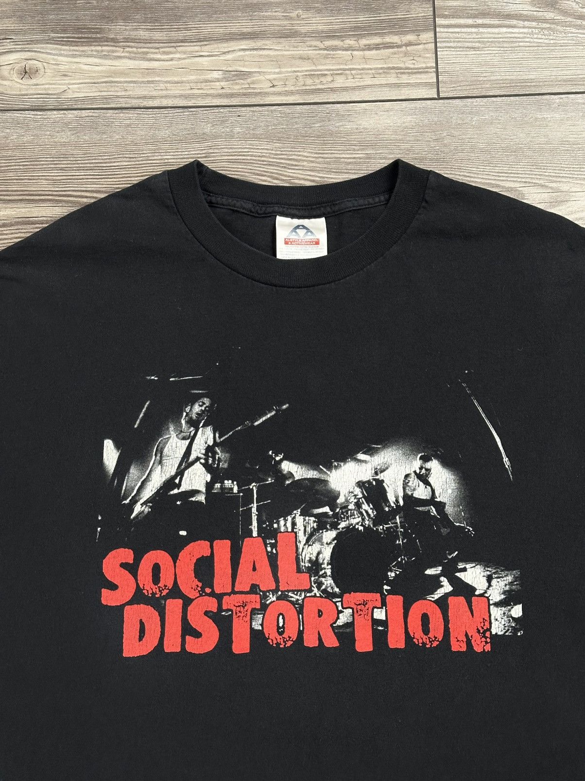 Band Tees × Vintage Vintage 90’s Social Distortion Band T Shirt Size US XL / EU 56 / 4 - 3 Thumbnail