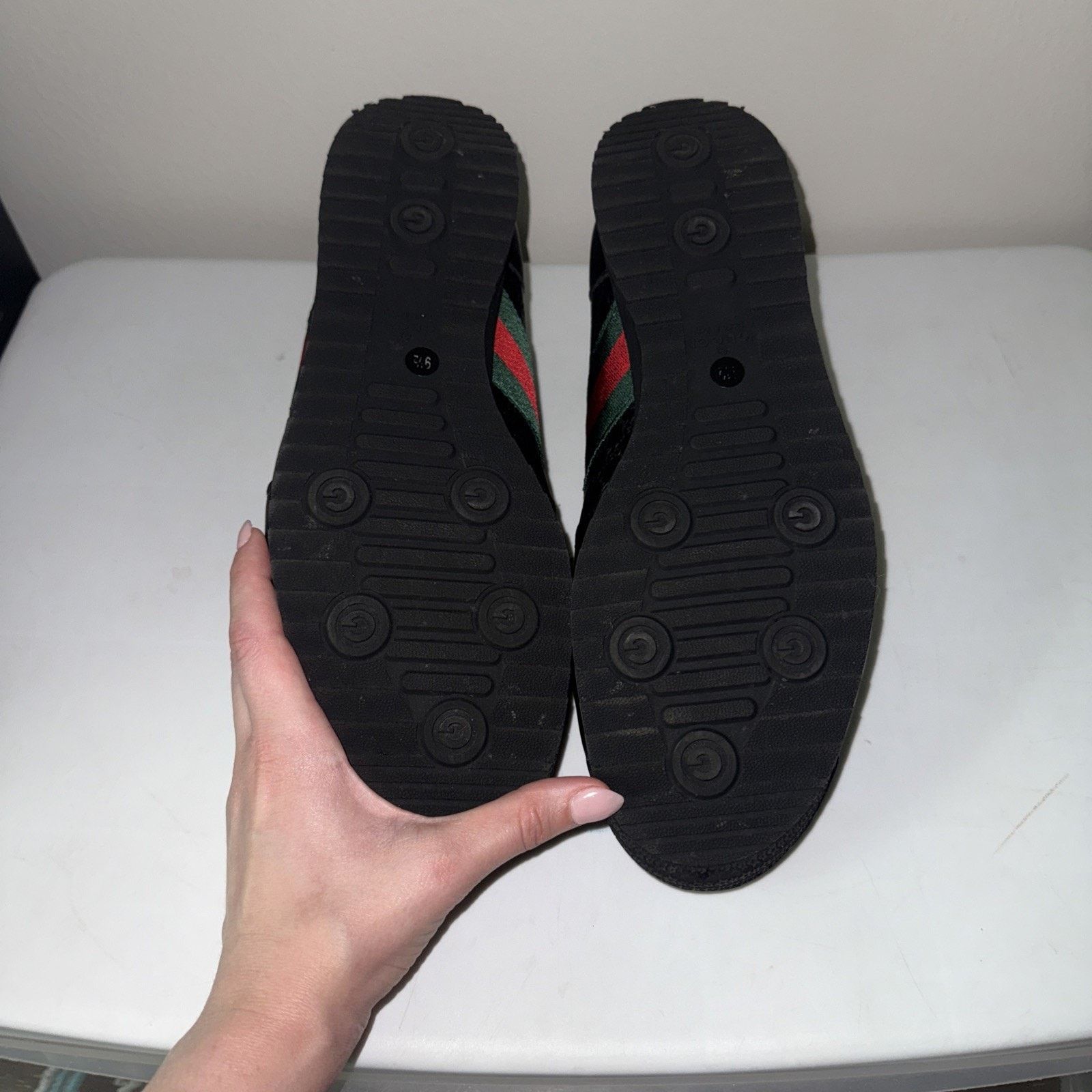 Gucci Authentic Gucci Men's Black Leather Web Sneakers Size 9.5 US Size US 9.5 / EU 42-43 - 4 Thumbnail