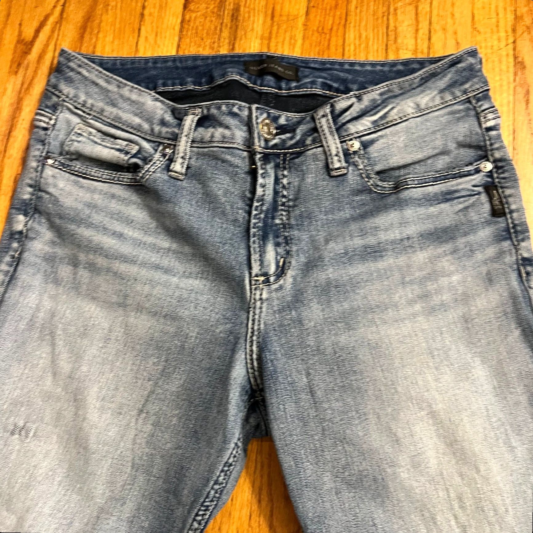 Silver Jeans Co. **Suki Silver Jeans Women 31 Bootcut Blue** User: Suki Silver Jeans Women 31 Bootcut Blue Size 24" / US 00 / IT 34 - 4 Thumbnail