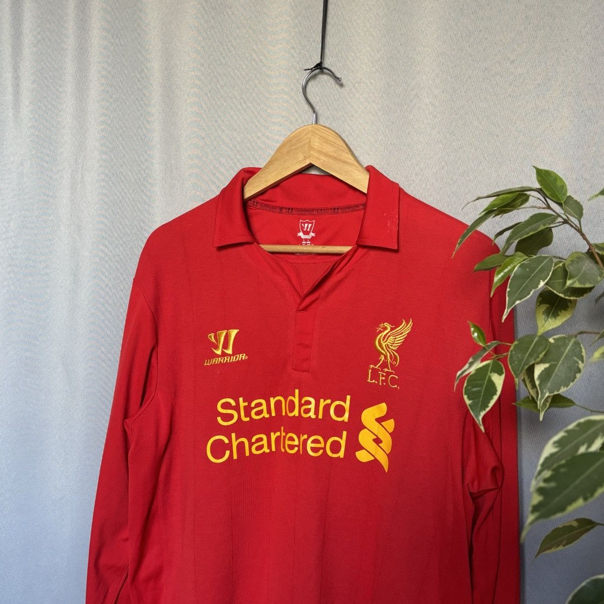 Warrior Warrior FC Liverpool red jersey large long sleeve Size US L / EU 52-54 / 3 - 3 Thumbnail