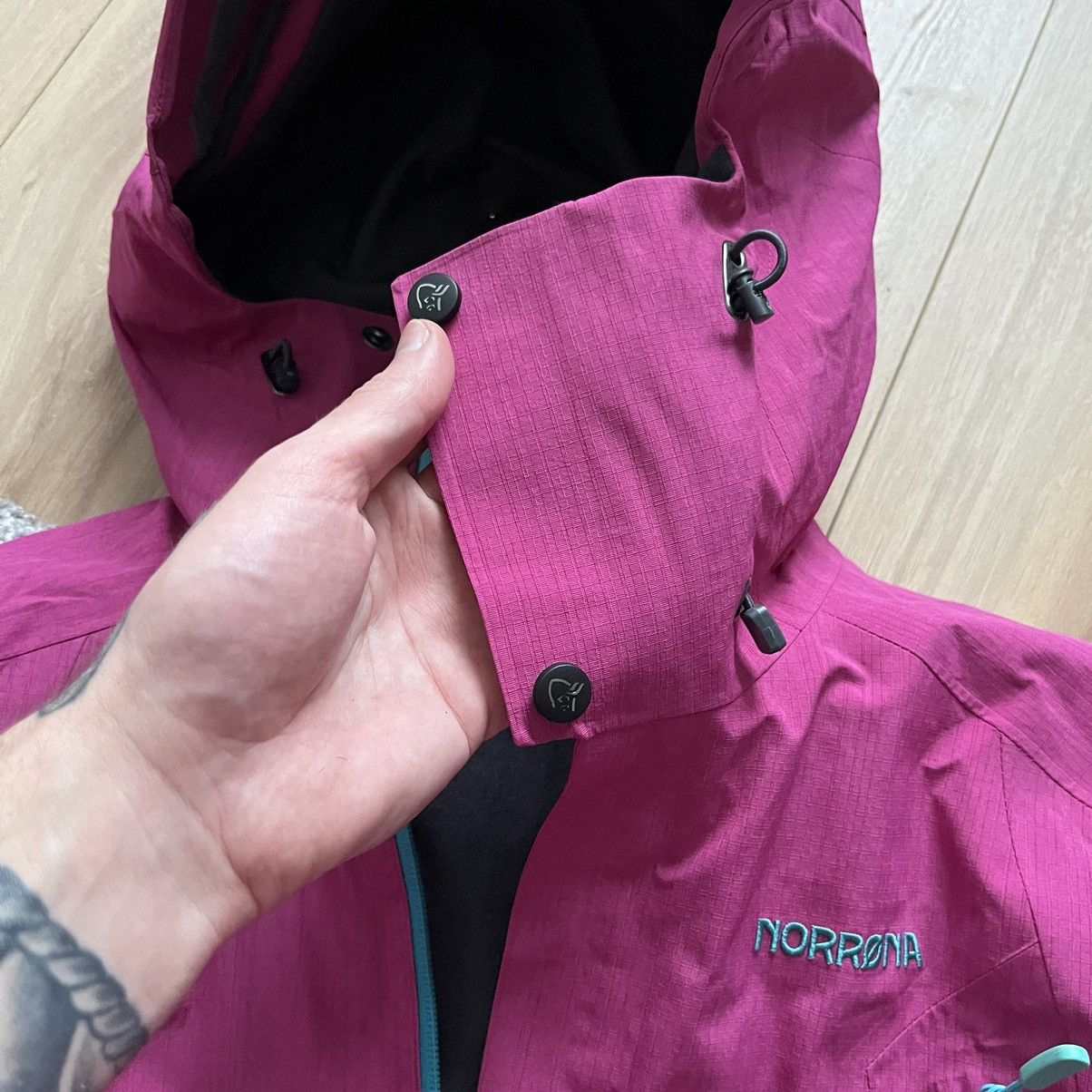 Norrona Norrona Gore Tex Arc’teryx Style Women’s Ski Jacket Size S / US 4 / IT 40 - 5 Thumbnail