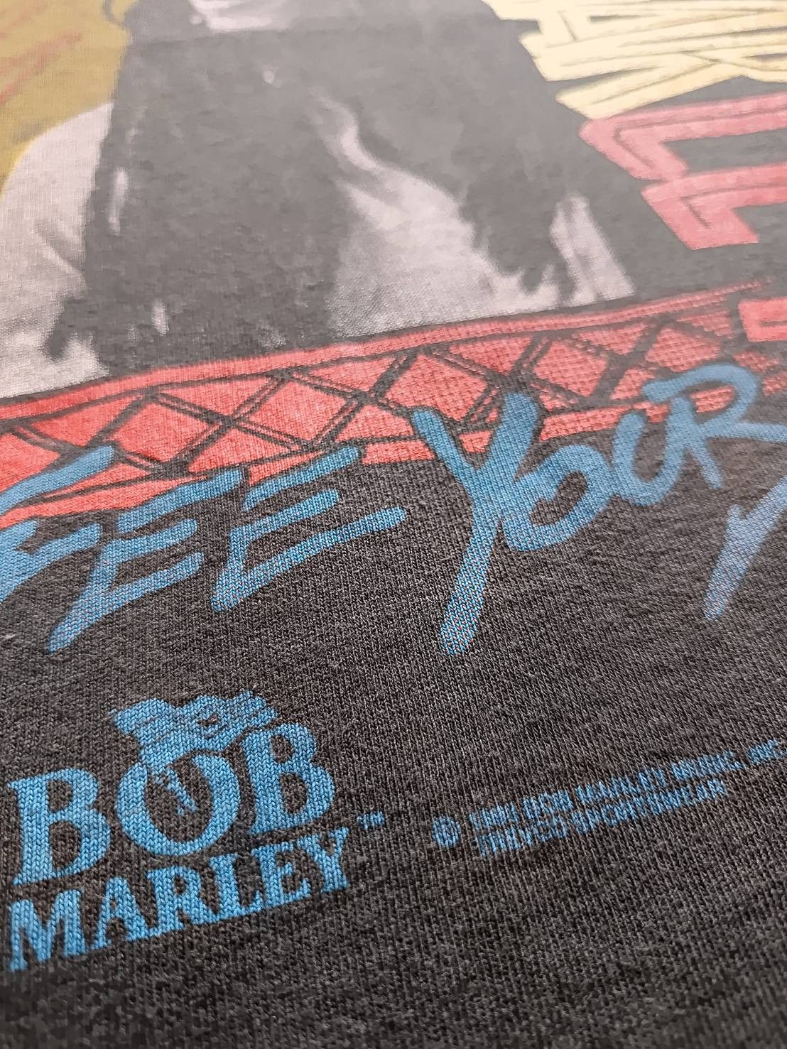 Vintage Bob Marley free your mind Vintage 1993 Size US M / EU 48-50 / 2 - 9 Thumbnail