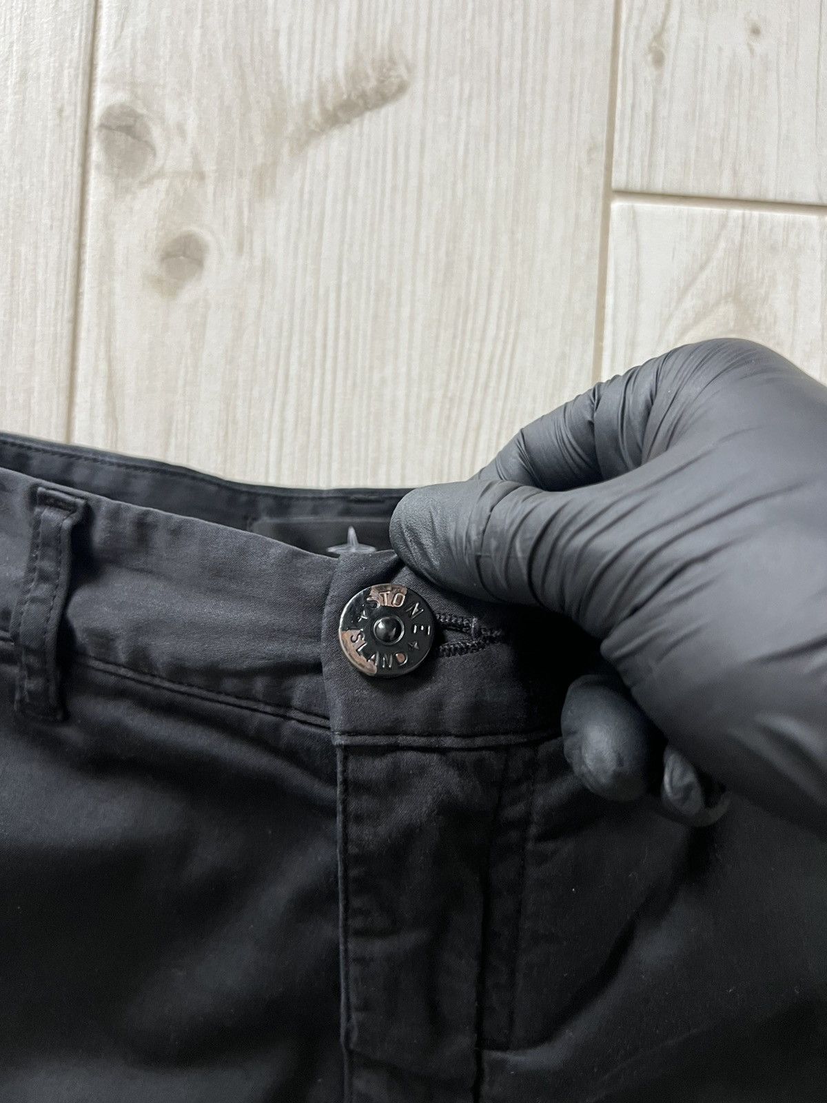Stone Island Shadow Project Stone Island Shadow Project Pants Cargo Black 48 Size Size US 32 / EU 48 - 15 Thumbnail