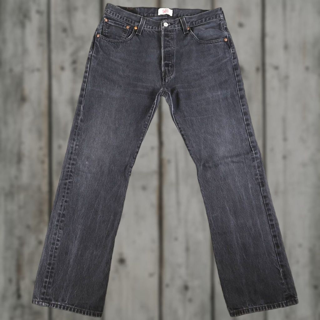 Levi's VINTAGE Levi's 501 Jeans Straight Denim Black Mens 34x32 32x30 5-Pocket Distressed Button Fly Size US 34 / EU 50 - 1 Thumbnail