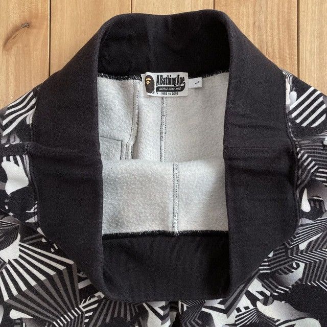 Bape BAPE Dazzle Camo Sweat Shorts a bathing ape NIGO ★size L Size US 34 / EU 50 - 6 Thumbnail