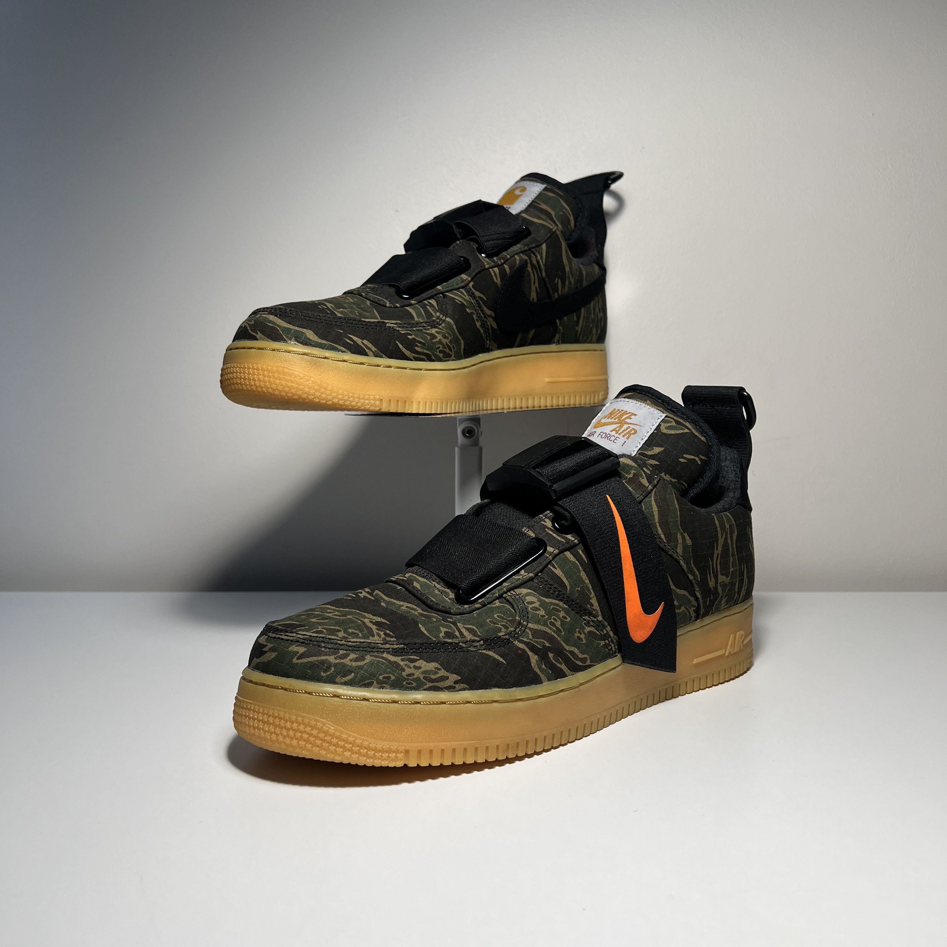 Carhartt Wip × Nike Nike x Carhartt WIP Air Force 1 Low Utility “Tiger Camo” Size US 11.5 / EU 44-45 - 1 Thumbnail