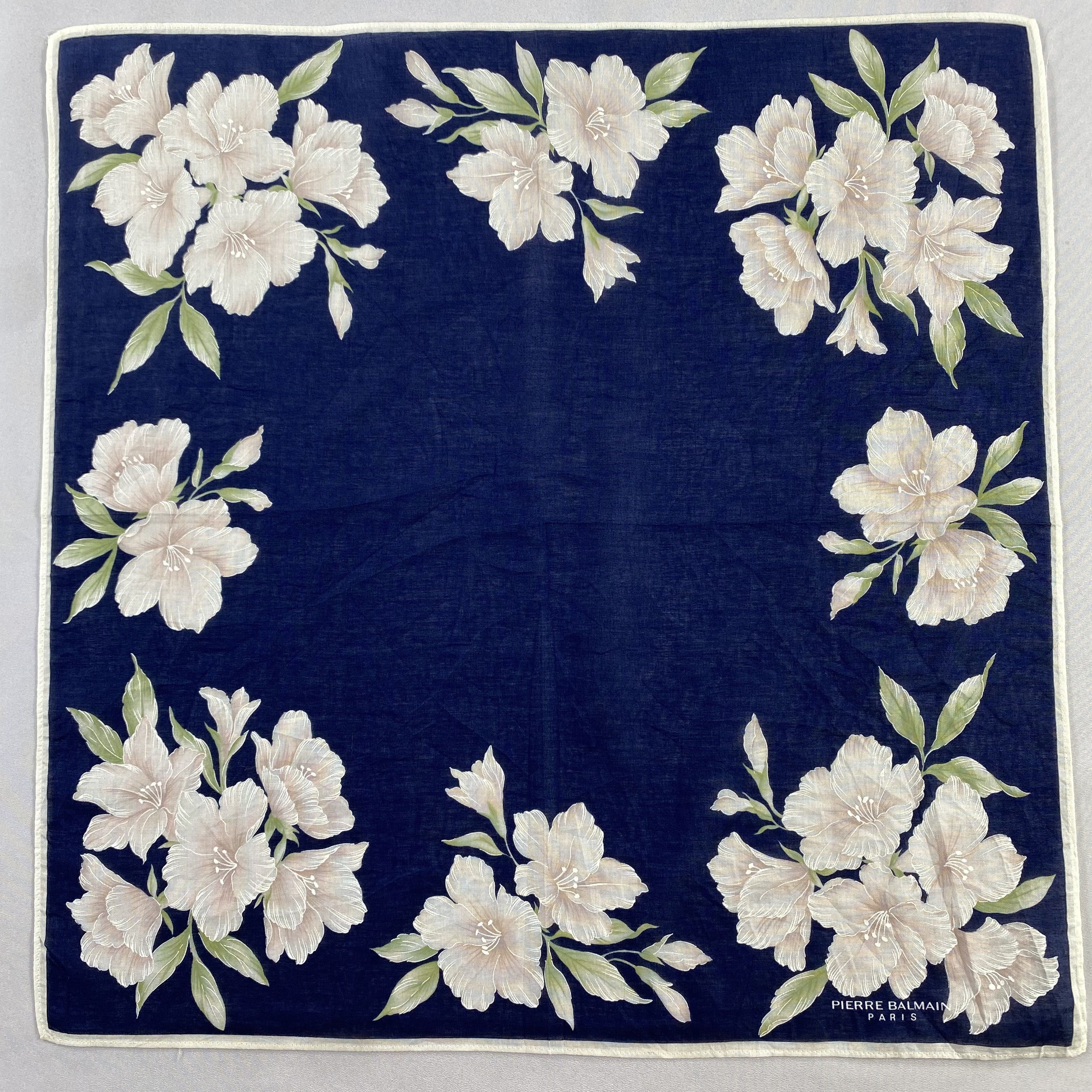 Pierre Balmain × Vintage Pierre Balmain Bandana/ Handkerchief / Neckerchief-P1596 Size ONE SIZE - 1 Thumbnail