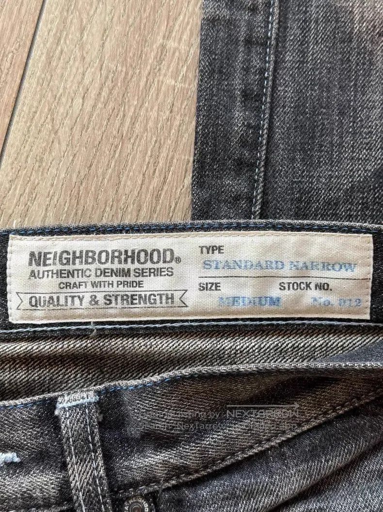 Neighborhood Neighborhood size M jeans Size US 27 - 5 Thumbnail