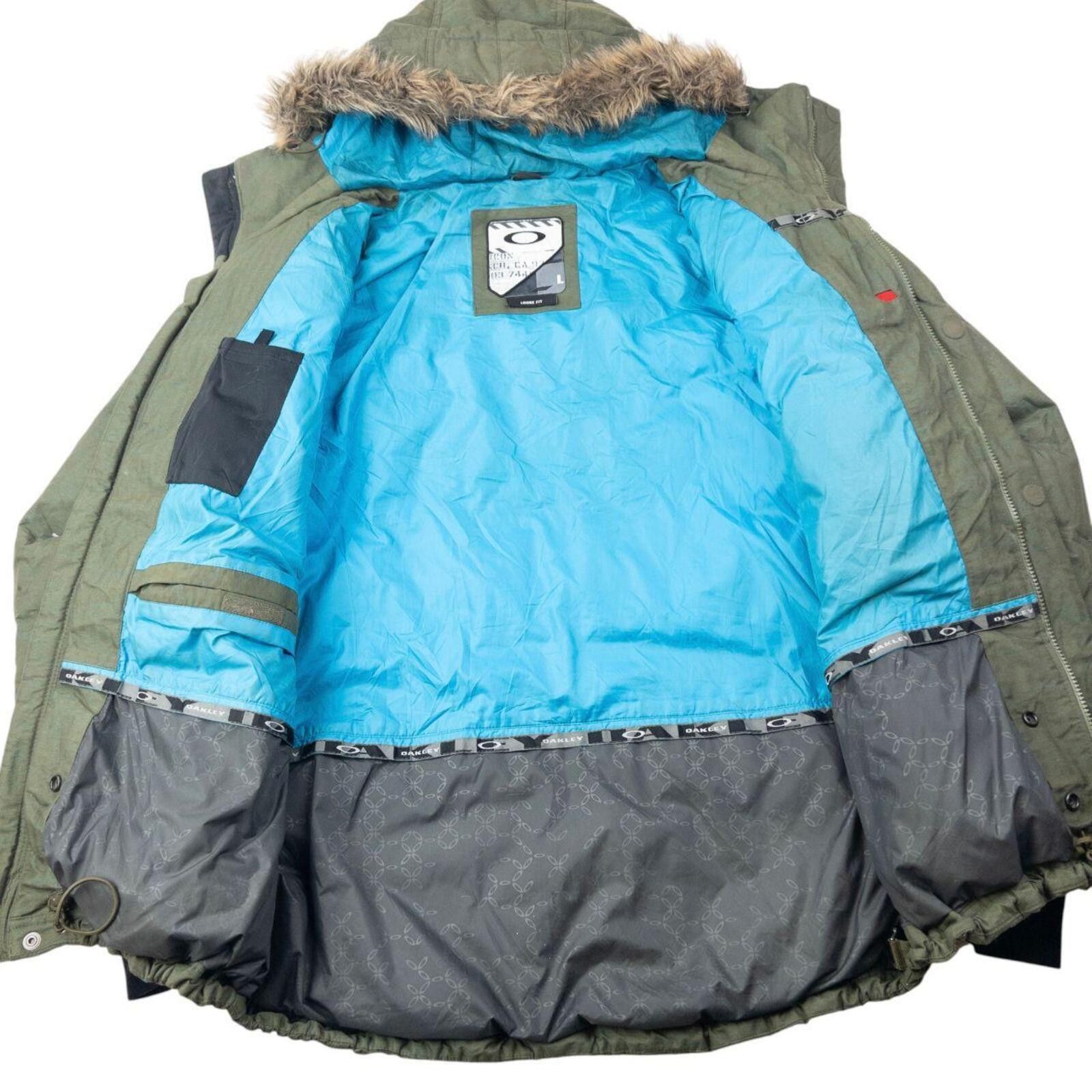Oakley Vintage 2000s Oakley Fur Hood Puffer Jacket Size L Size US L / EU 52-54 / 3 - 5 Thumbnail