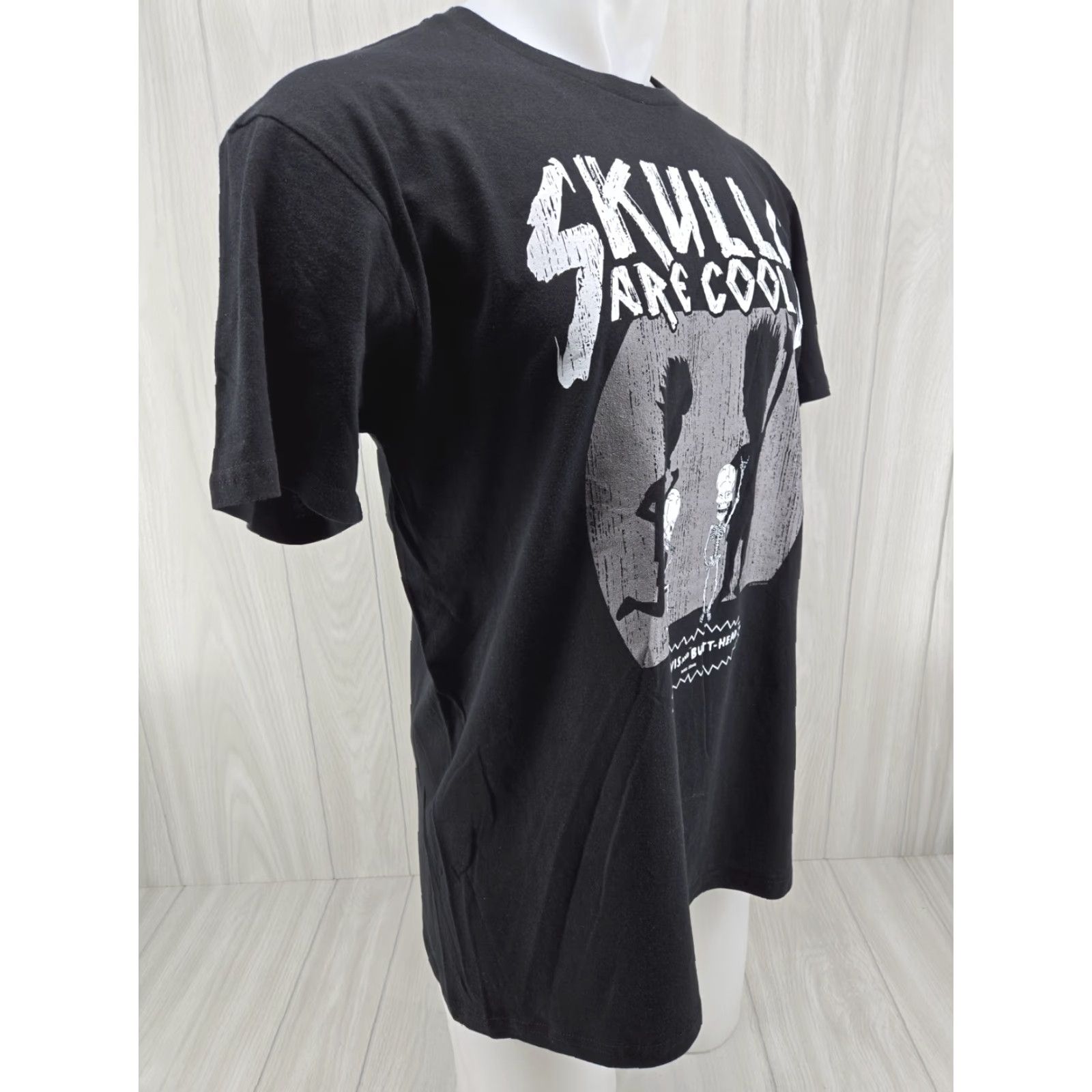Vintage Beavis and Butthead Beavis and Butthead Skulls are Cool Black T-shirt Size Large T-Shirt Mens Graphic Tee Skull 90s Size US L / EU 52-54 / 3 - 6 Thumbnail