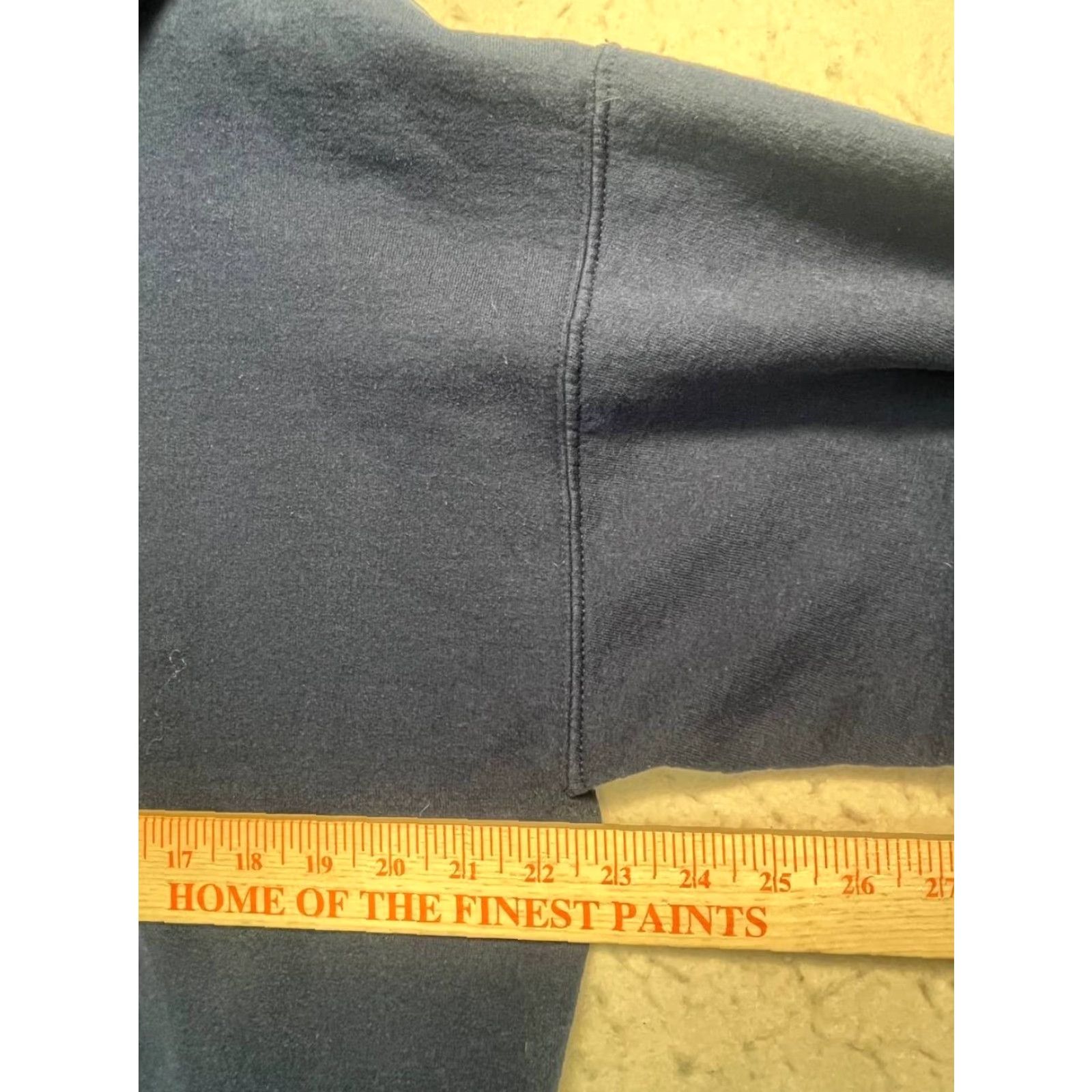 Gildan DIVER Darling Hoodie Size Large Blue Mermaid Pullover Gildan Heavy Blend See All Pics Mens Hoodie Size US L / EU 52-54 / 3 - 4 Thumbnail