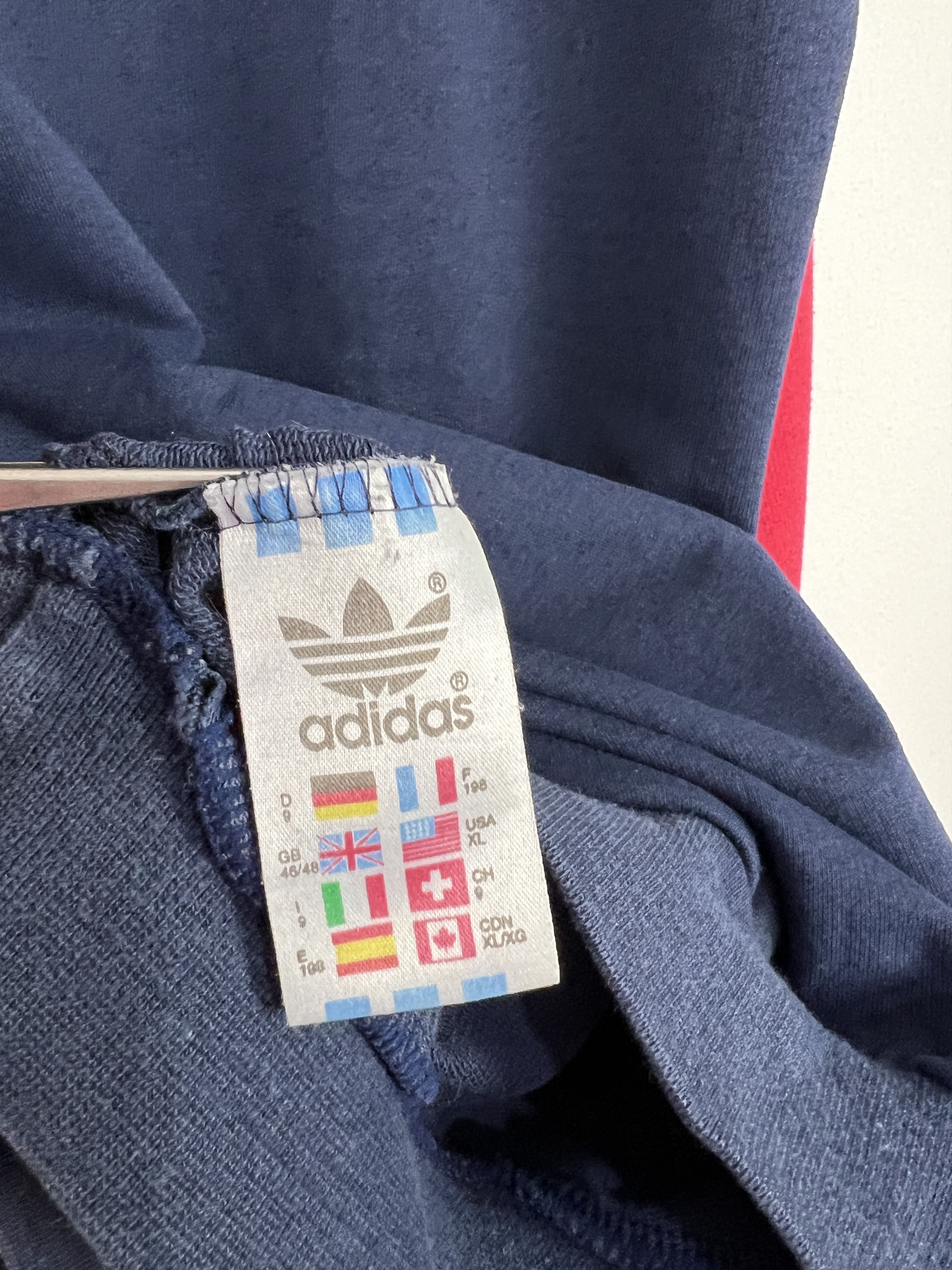 Adidas Vintage 90's Sweatshirt Blue Red Green Crewneck Jacket Size US XL / EU 56 / 4 - 8 Thumbnail