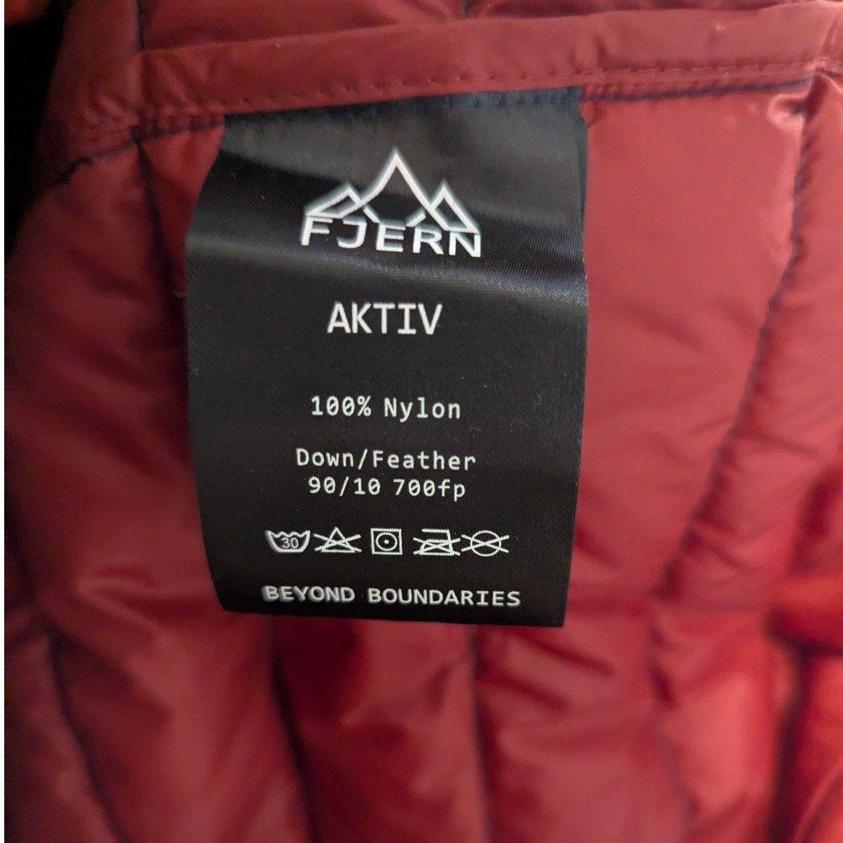 Other Fjern AKTIV Down Hooded Feather Puffer Jacket Navy Rust Size US M / EU 48-50 / 2 - 9 Thumbnail