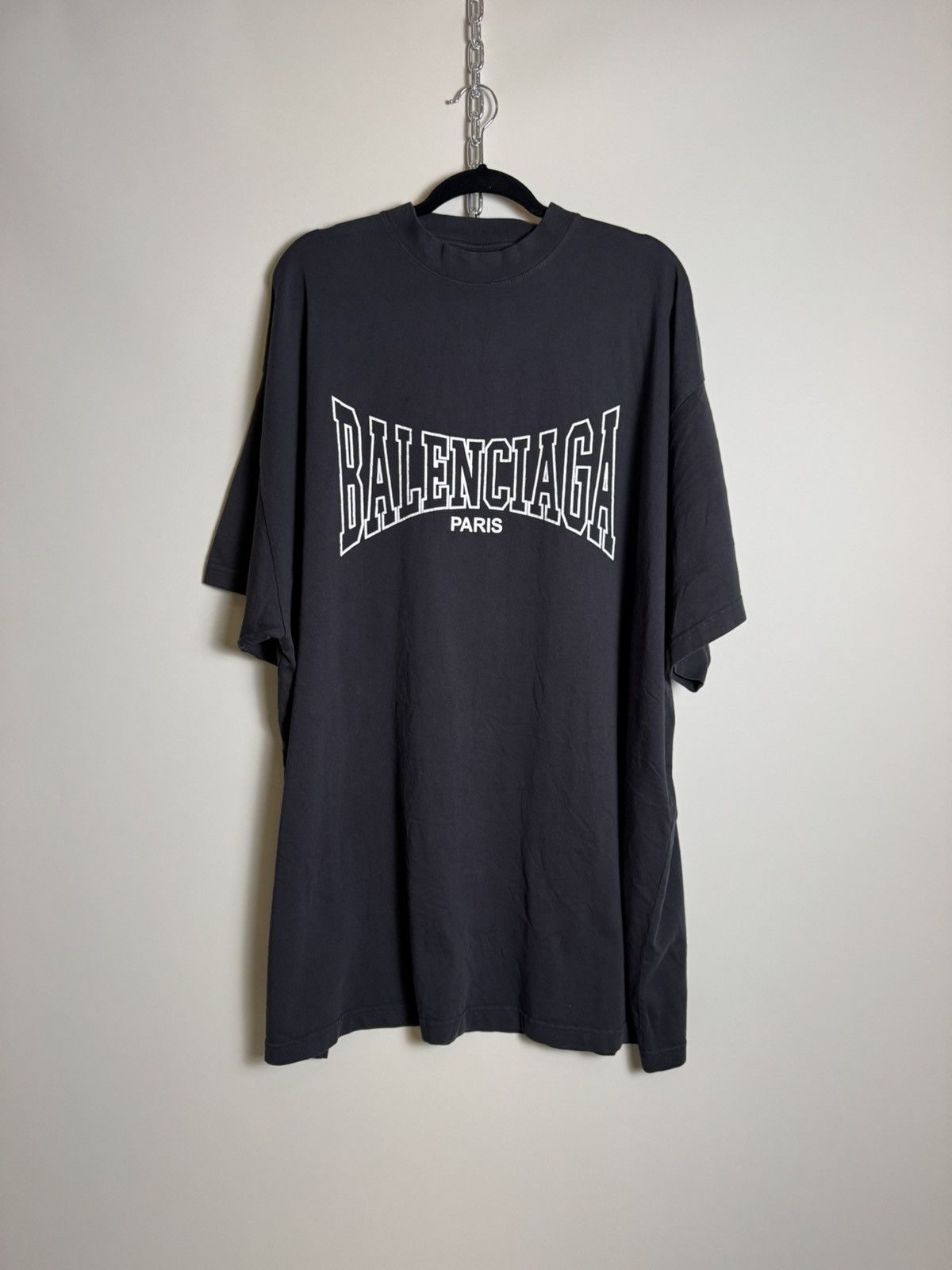 Balenciaga Balenciaga Paris Logo Oversized T-Shirt Size US XL / EU 56 / 4 - 1 Thumbnail