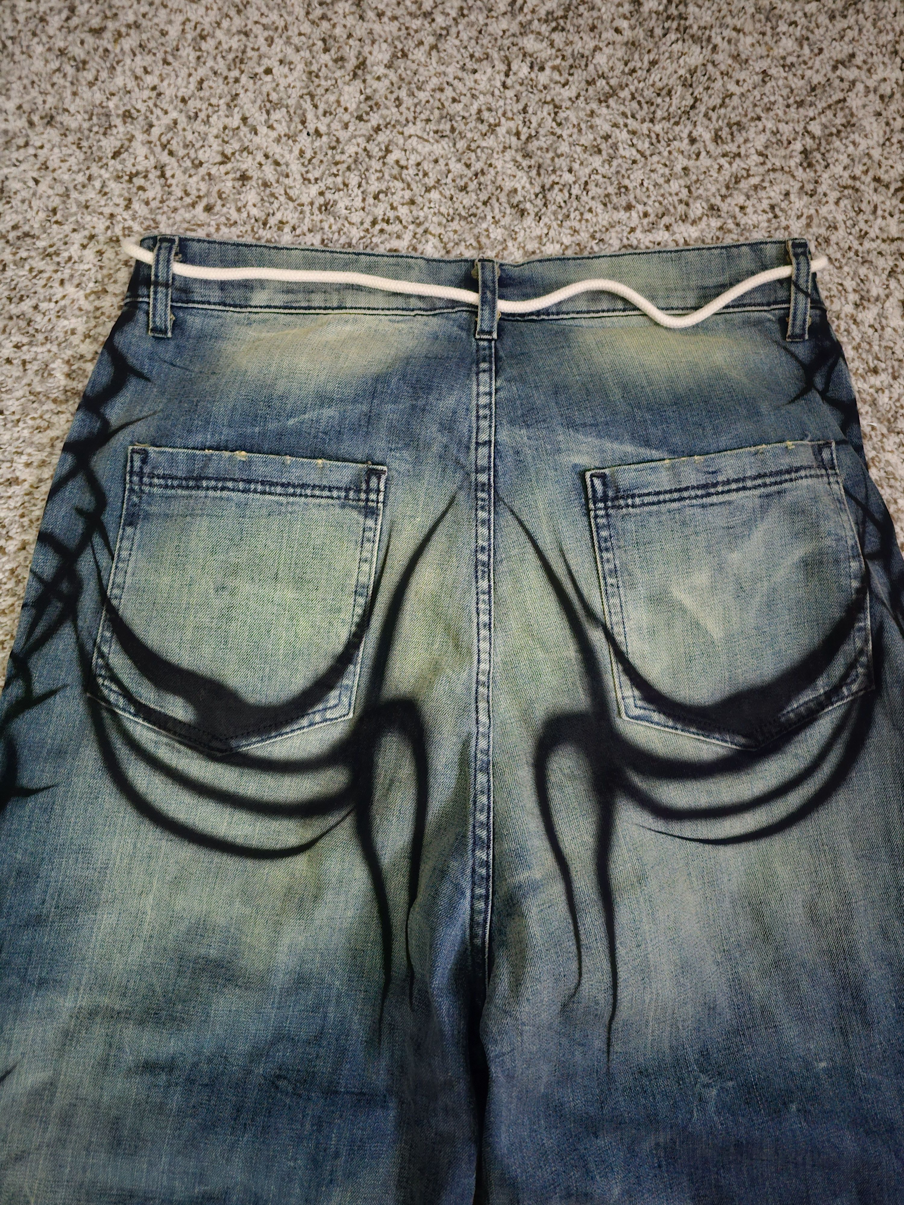 HELLSTAR Hellstar Raw Edge Air Brushed Jeans Size US 34 / EU 50 - 22 Thumbnail