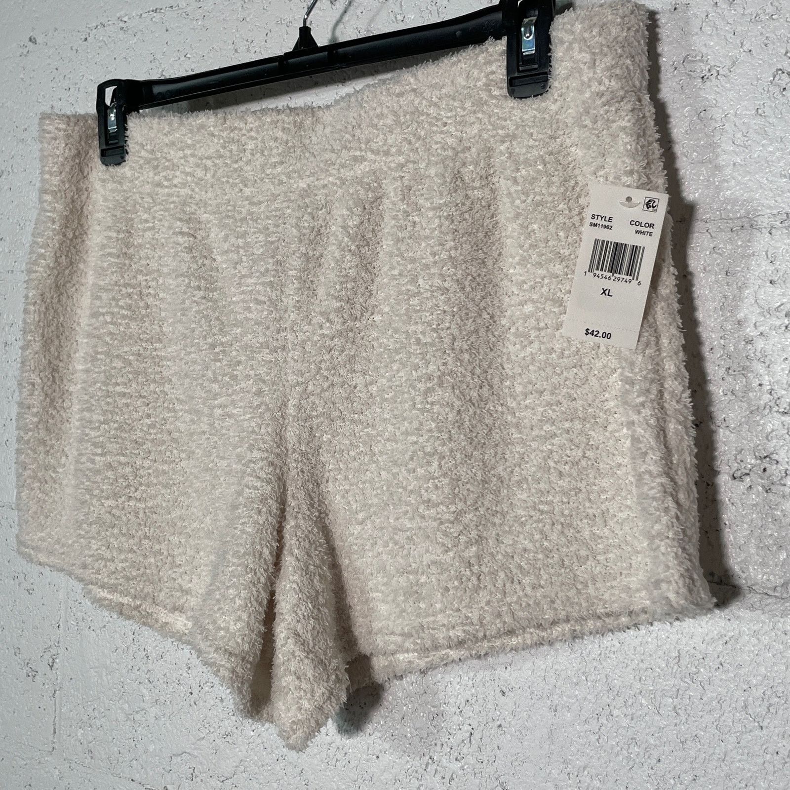 Steve Madden Steve Madden Women's Pull-On Chenille Sleep Shorts Ivory XL Size 34" / US 12 / IT 48 - 5 Thumbnail