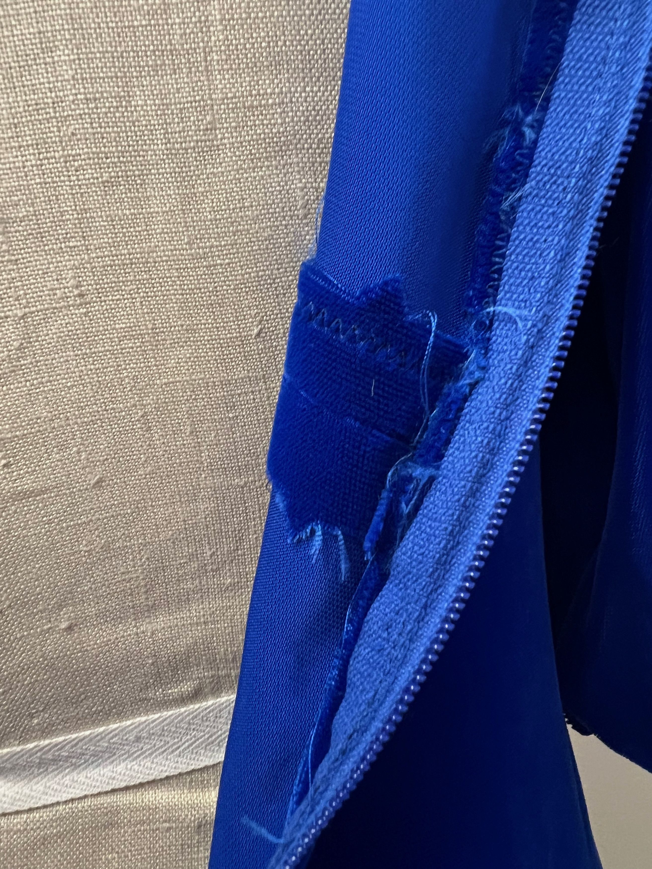 Handmade EUC Vintage 60s 70s Velvet Stand Collar Blue Maxi Dress Size S / US 4 / IT 40 - 9 Thumbnail