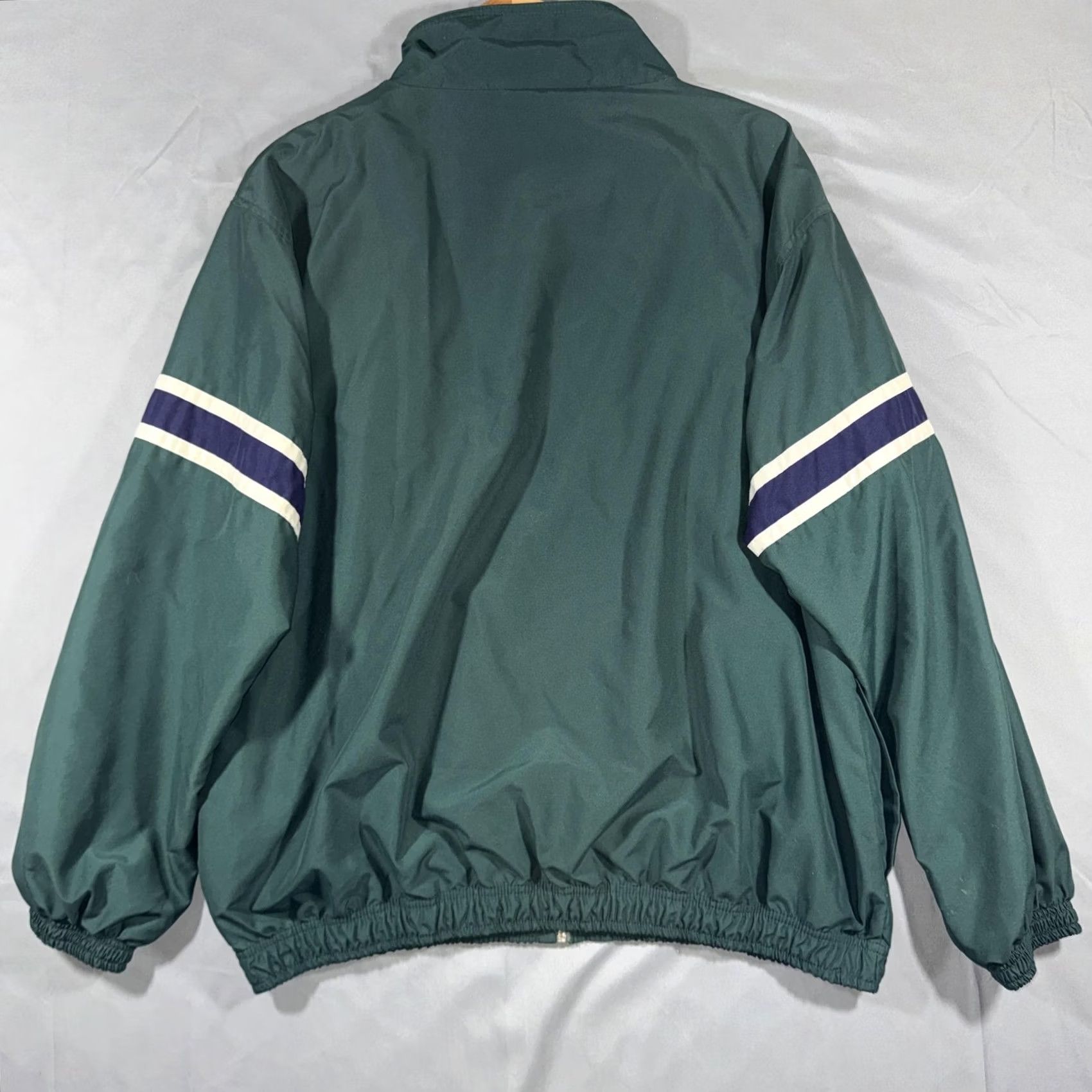 Champion VINTAGE Champion Green FullZip Mens Windbreaker Jacket Size L Shirt Mens L Green Windsbreaker? Size US L / EU 52-54 / 3 - 2 Thumbnail