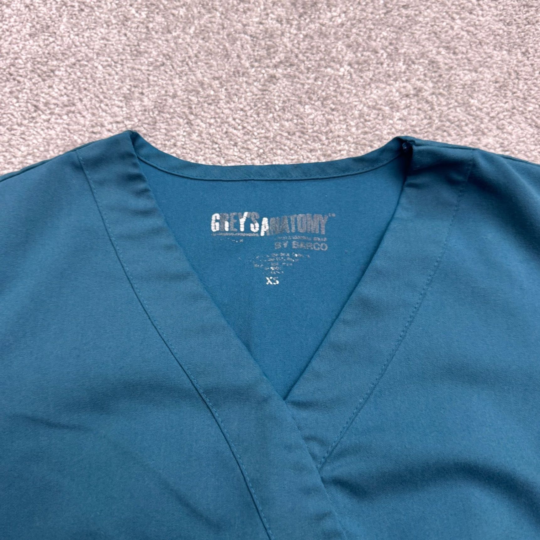 Altea Grey's Anatomy Scrub Top Womens L Teal Blue Medical Uniform Workwear Grey's Anatomy Shirt Womens L Teal Blue Medical Uniform Workwear Size L / US 10 / IT 46 - 4 Thumbnail