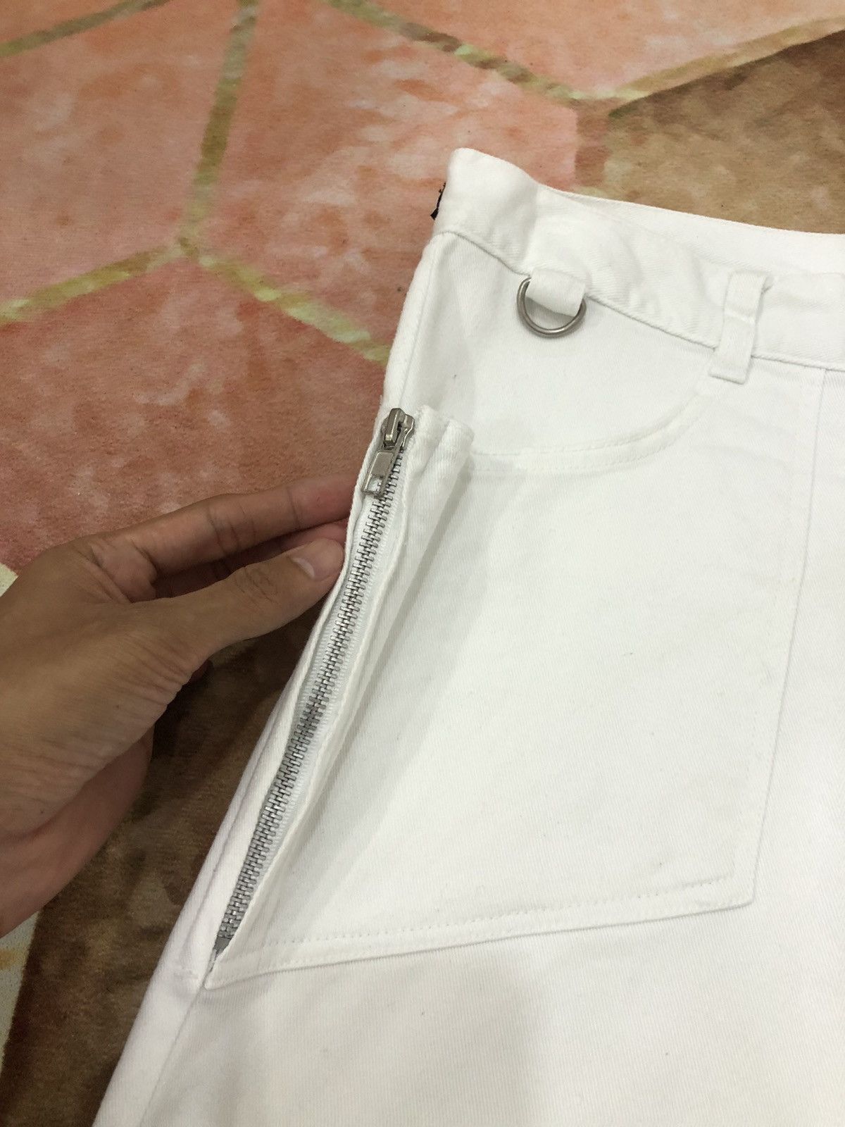 Japanese Brand Slash Number Multipocket Tactical Cargo White Pants Size US 28 / EU 44 - 6 Thumbnail
