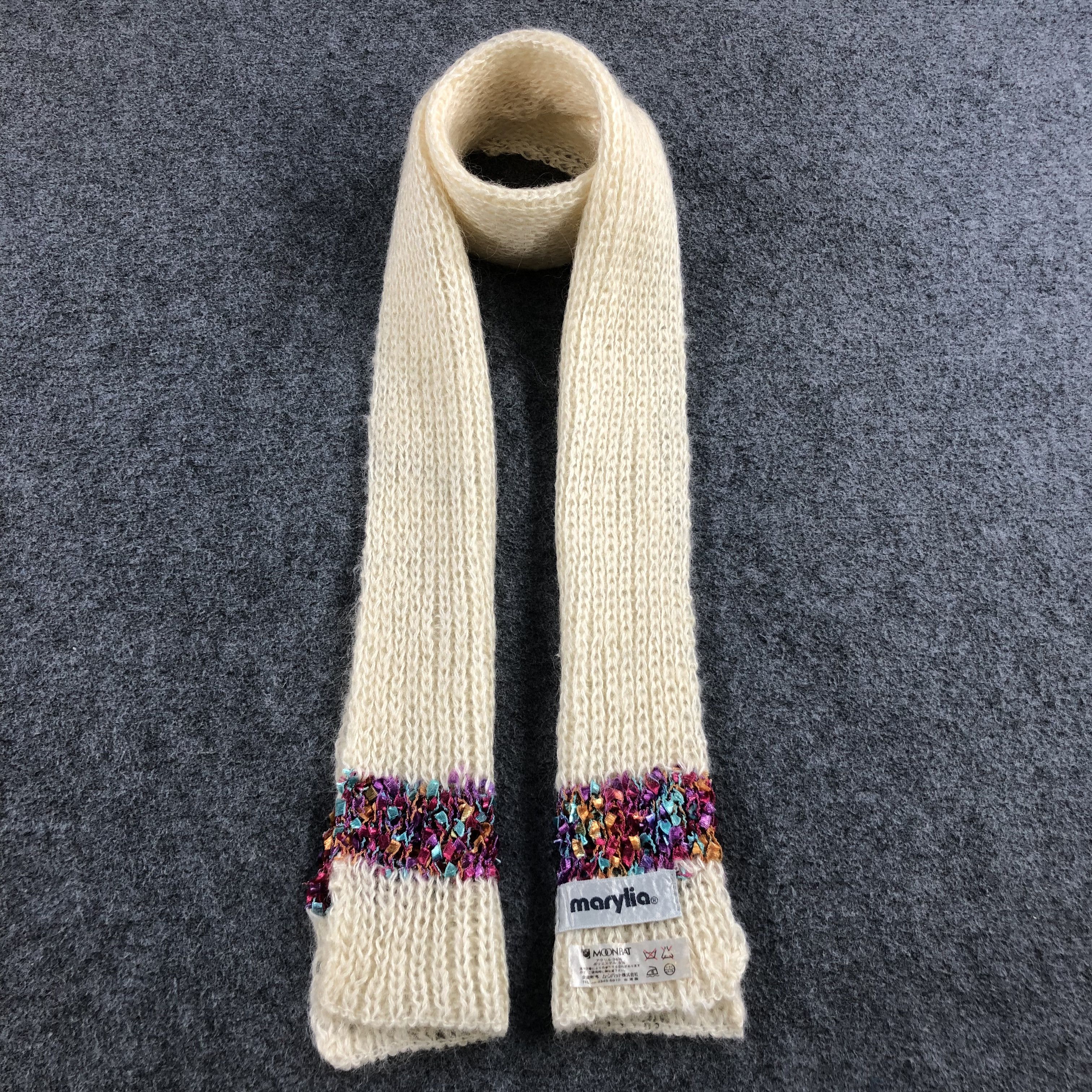 Vintage Marylia Wool Scarf Muffler V801 Size ONE SIZE - 1 Thumbnail